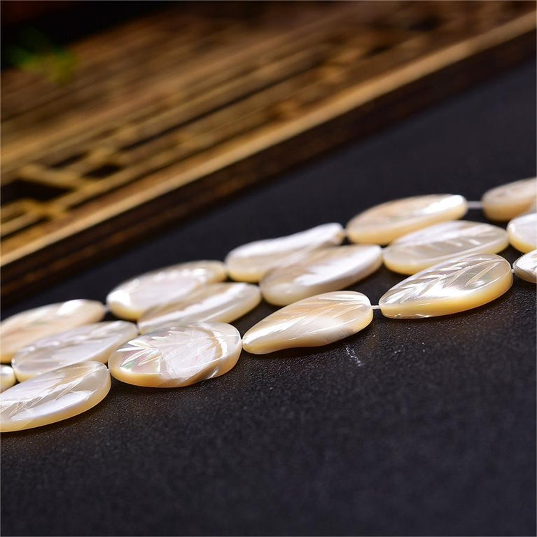 Natural White Shell Leaf Beads Strands Loose Beads Jewelry DIY Bracelets