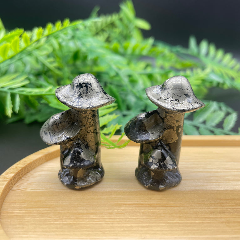 4CM Triple Mushroom Natural Crystal Carvings