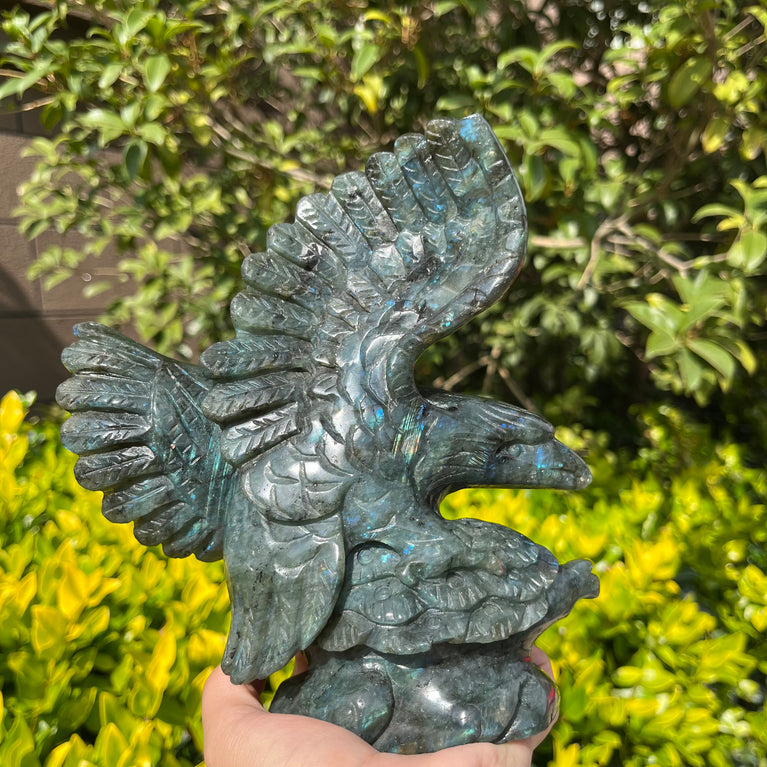 Flashy Labradorite Eagle Carving Natural Crystal Healing Stone Gift Home Decoration