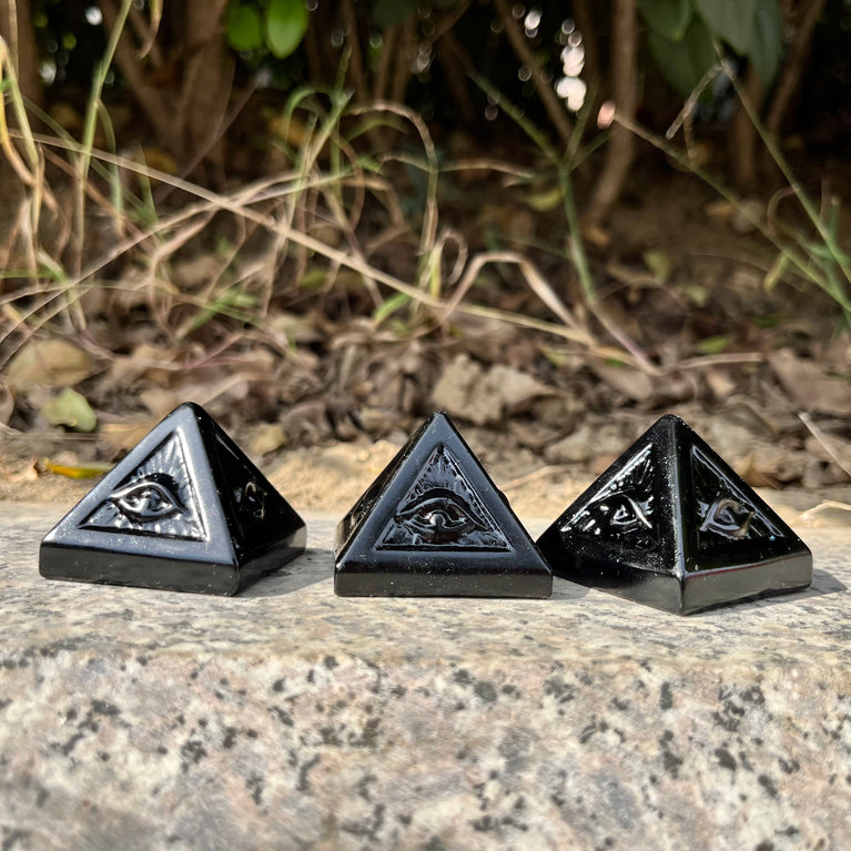 4CM Black Obsidian Evil Eye  Eye of Horus Pyramids