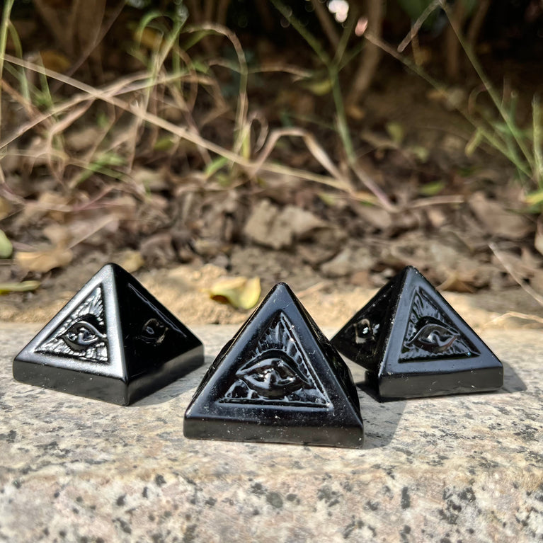 4CM Black Obsidian Evil Eye  Eye of Horus Pyramids