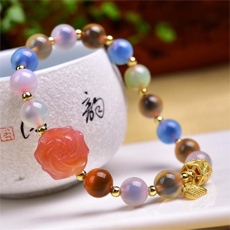 Natural Sugar Agate with Yanyuan Agate Flower Designed Bracelets