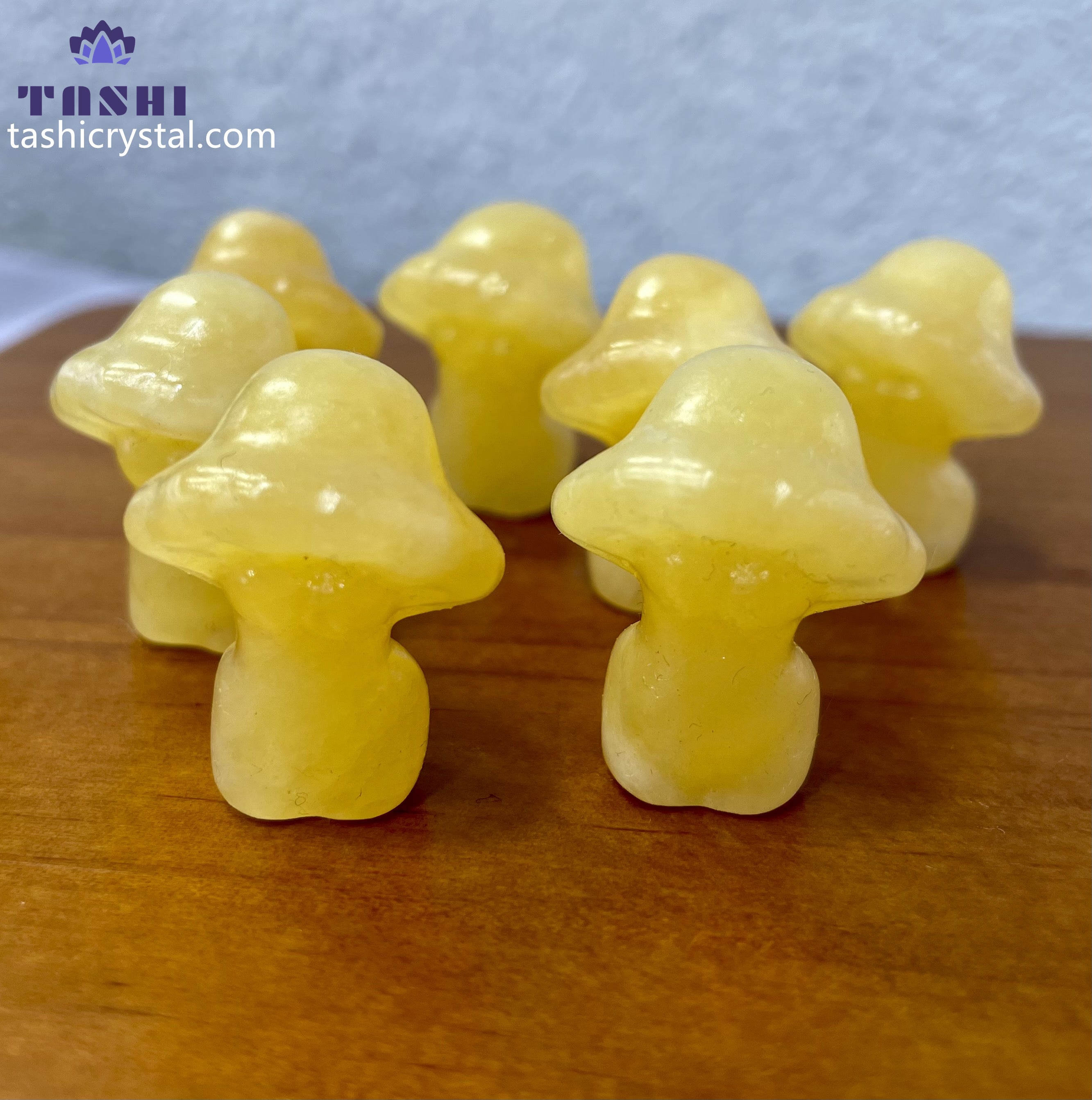 3CM Mushroom Lady Mini Carving Gift Decor Wholesale