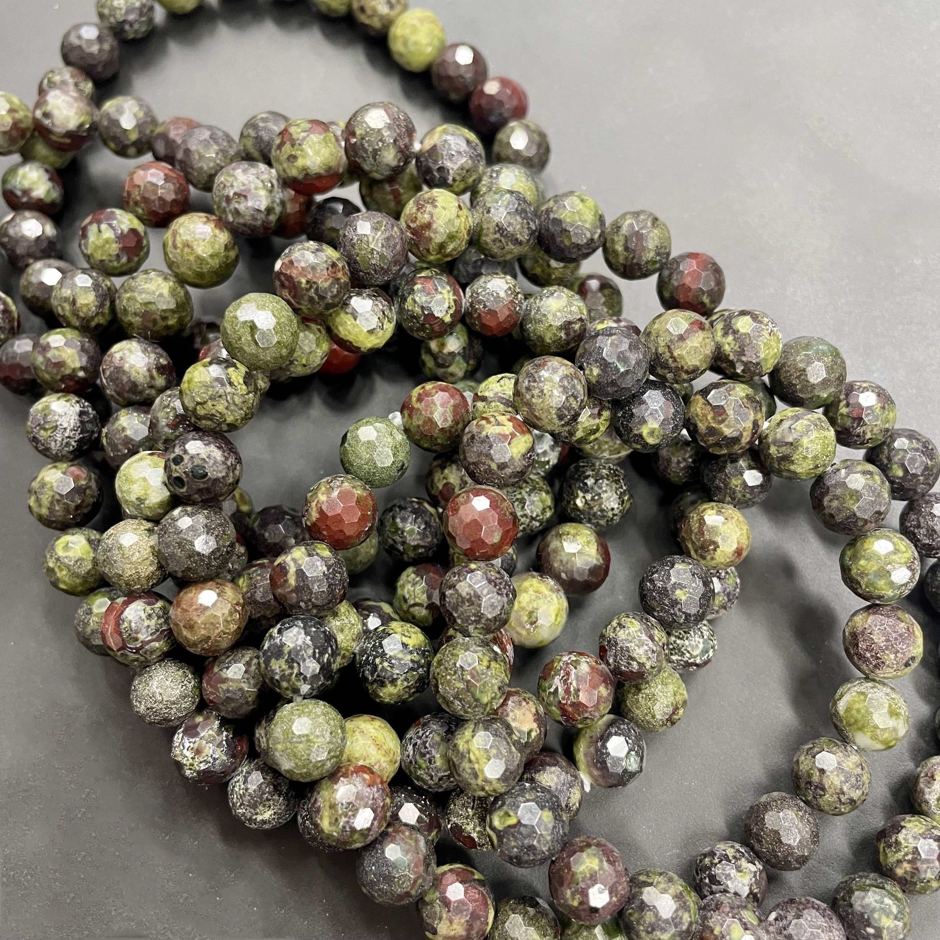 8mm Faceted Dragon Blood Stone Bracelets Round Beaded Bracelets Stretch Beads