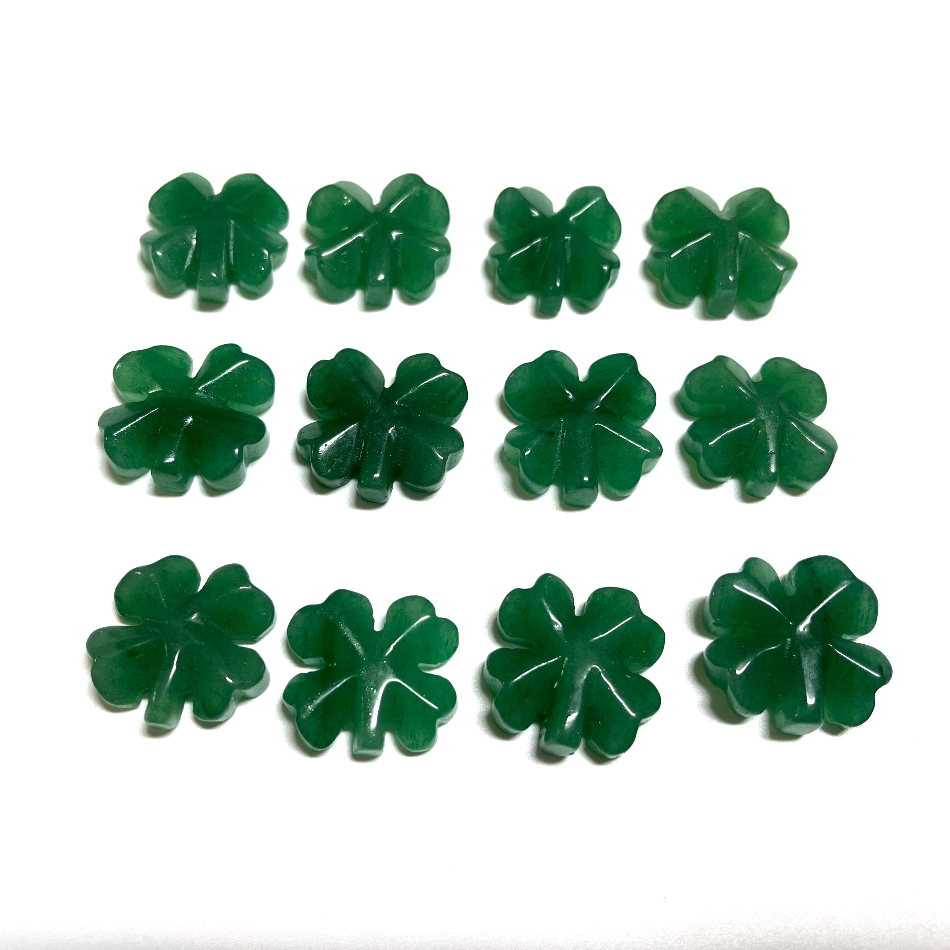 3CM Mini Four Leaf Clover Carving