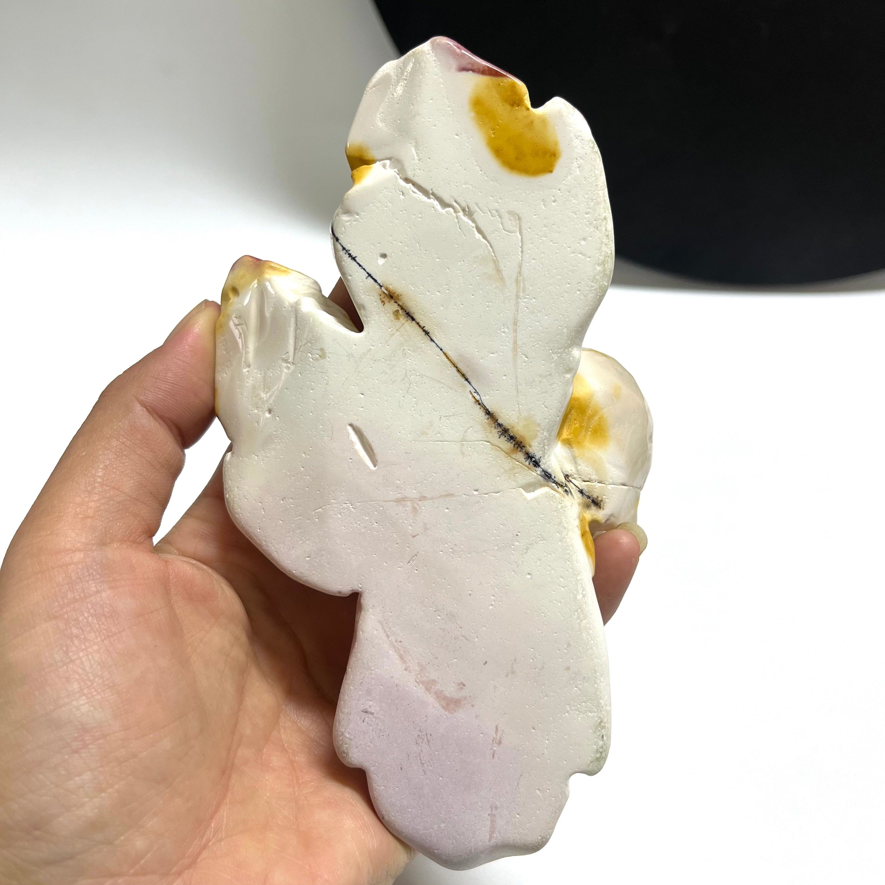 Mookite Hand Carved Flower Carving