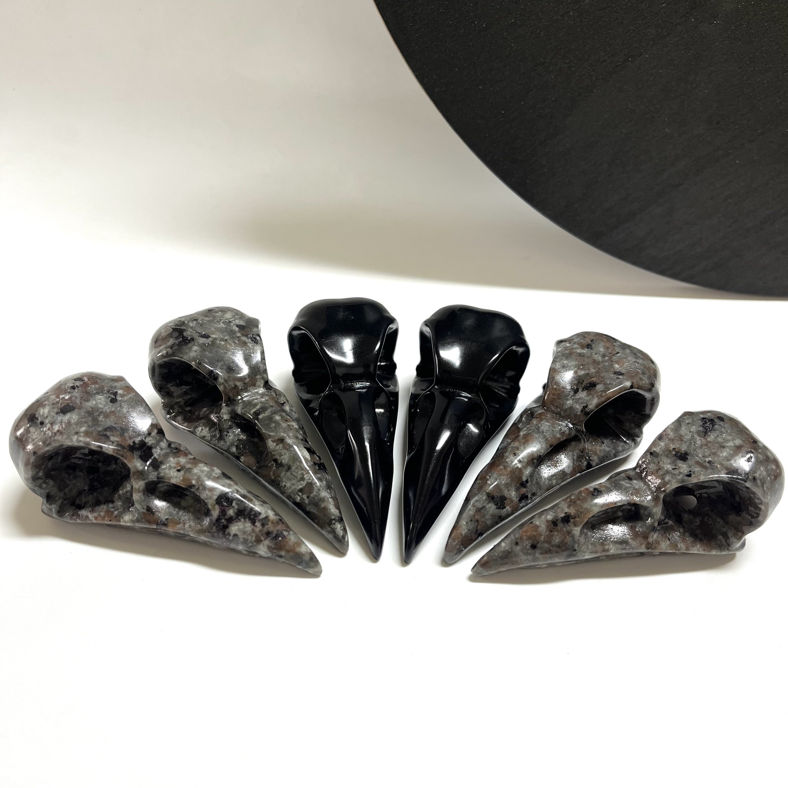 8CM Raven Skull Beak Carving