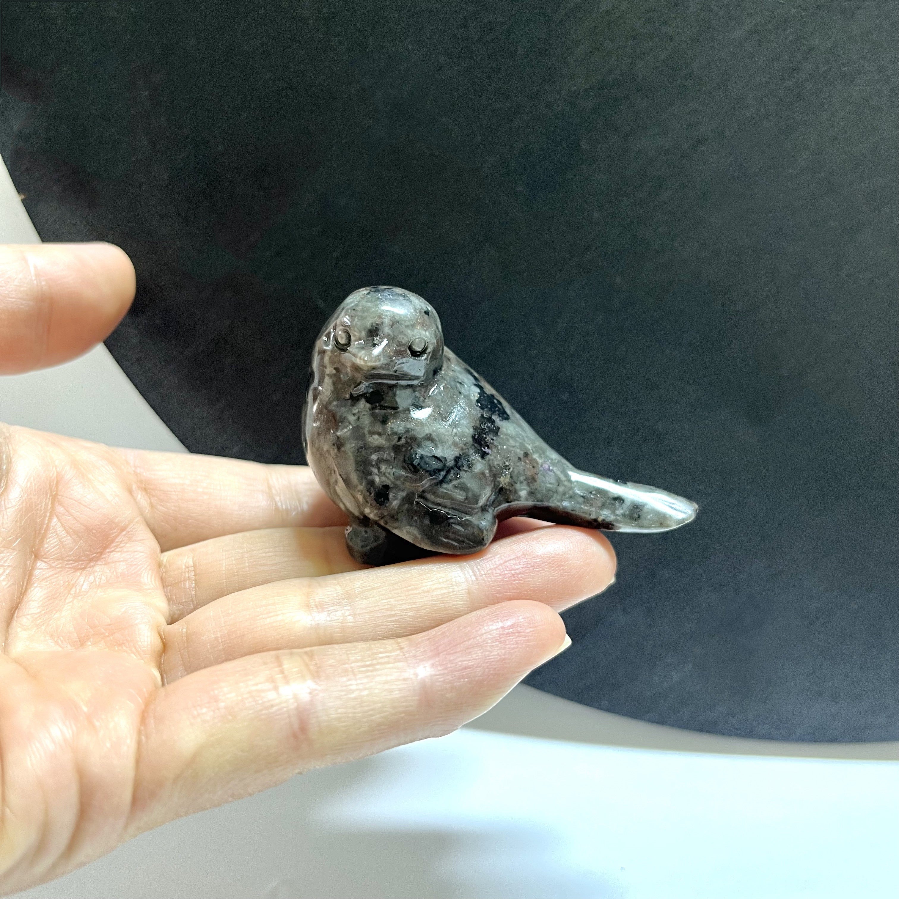 7CM Natural Stone Bird Carving