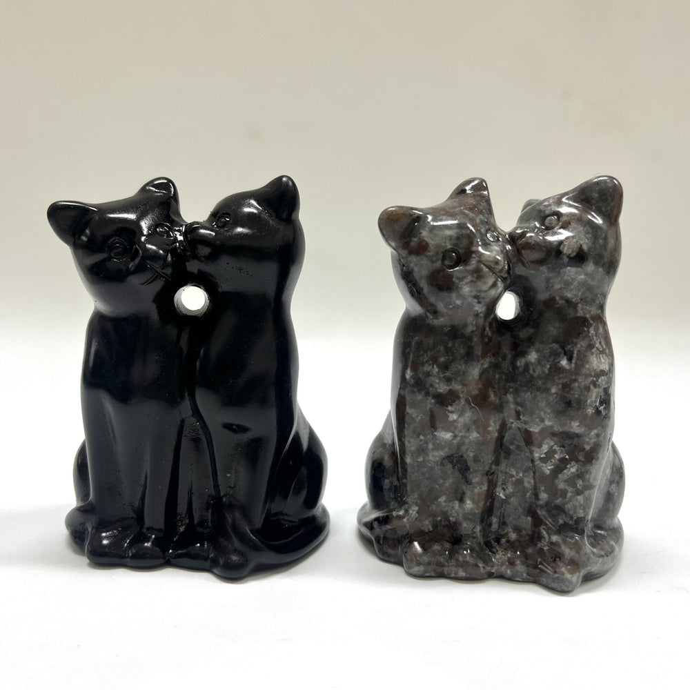 Natural Obsidian Yooperlite Kissing Cats