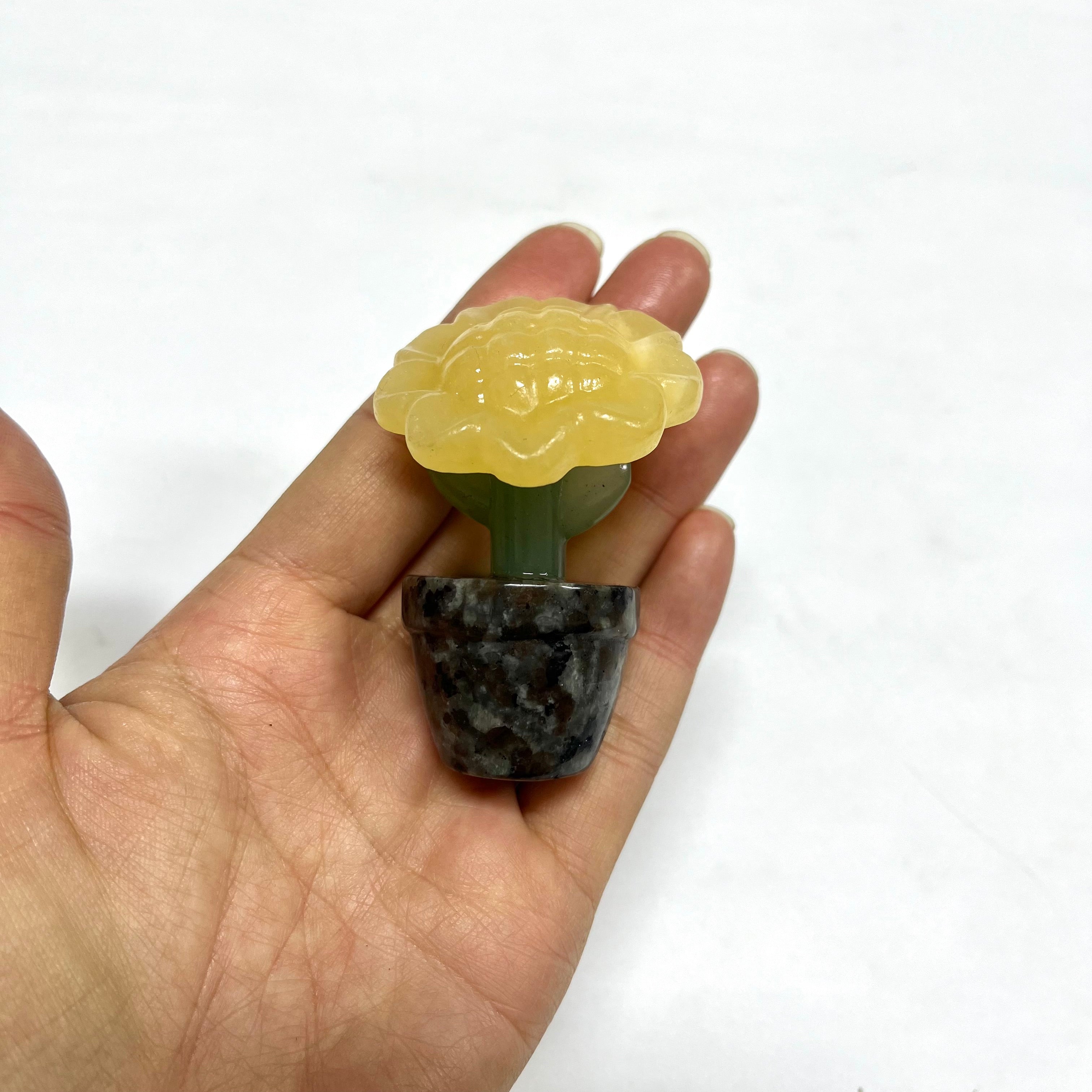 7CM Natural Stone Sunflower Carving