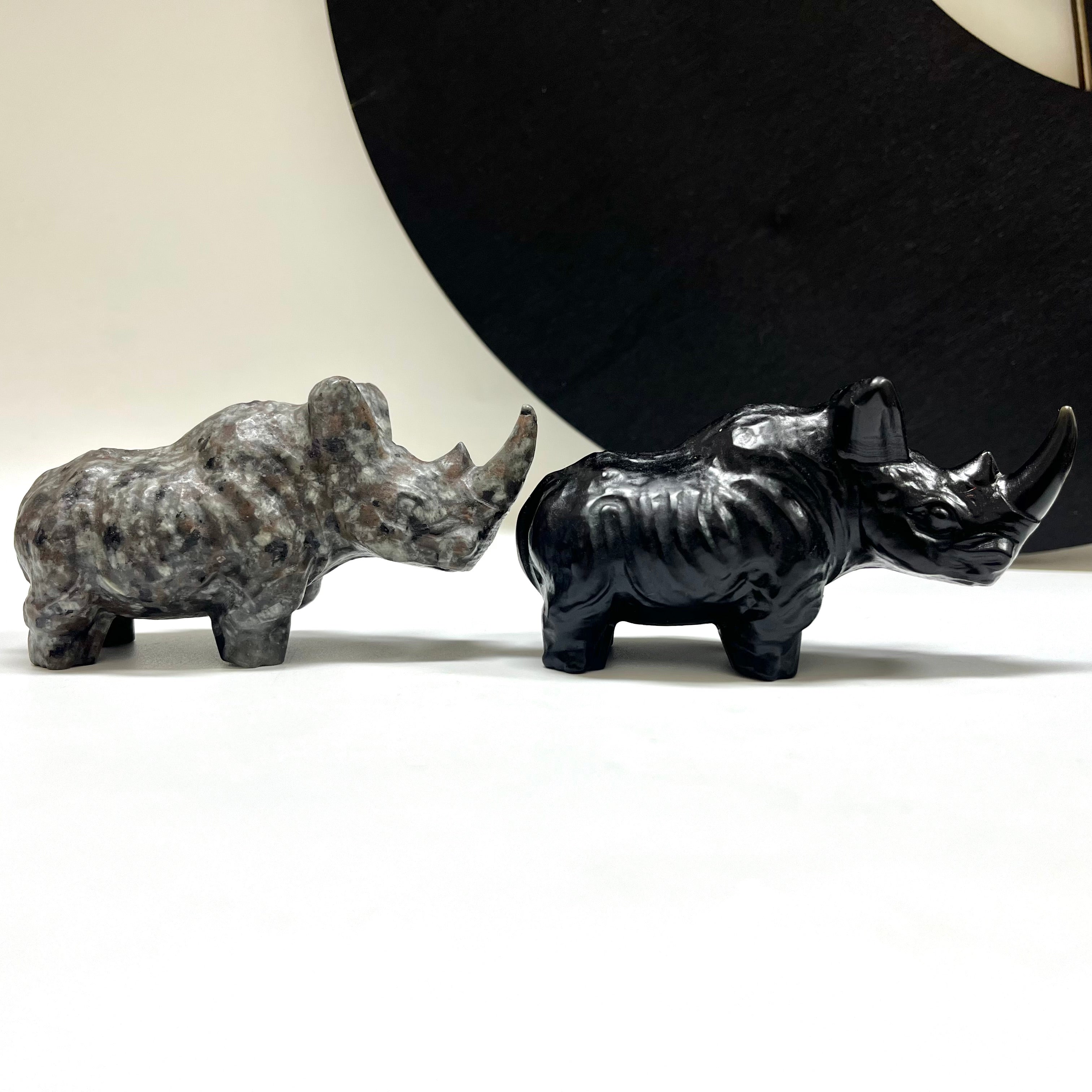 10CM Rhino Carving