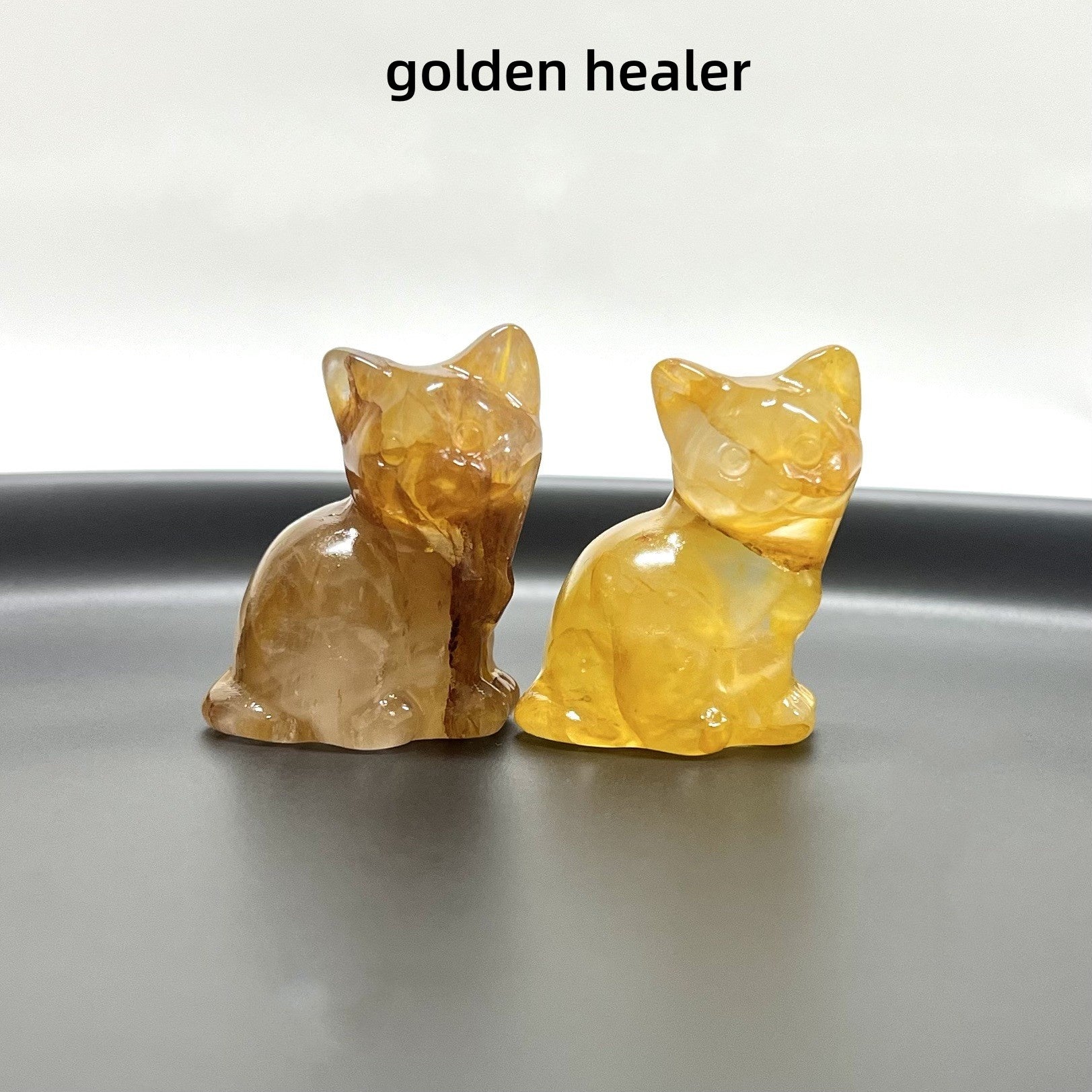 3CM Mini Sitting Cat Carving