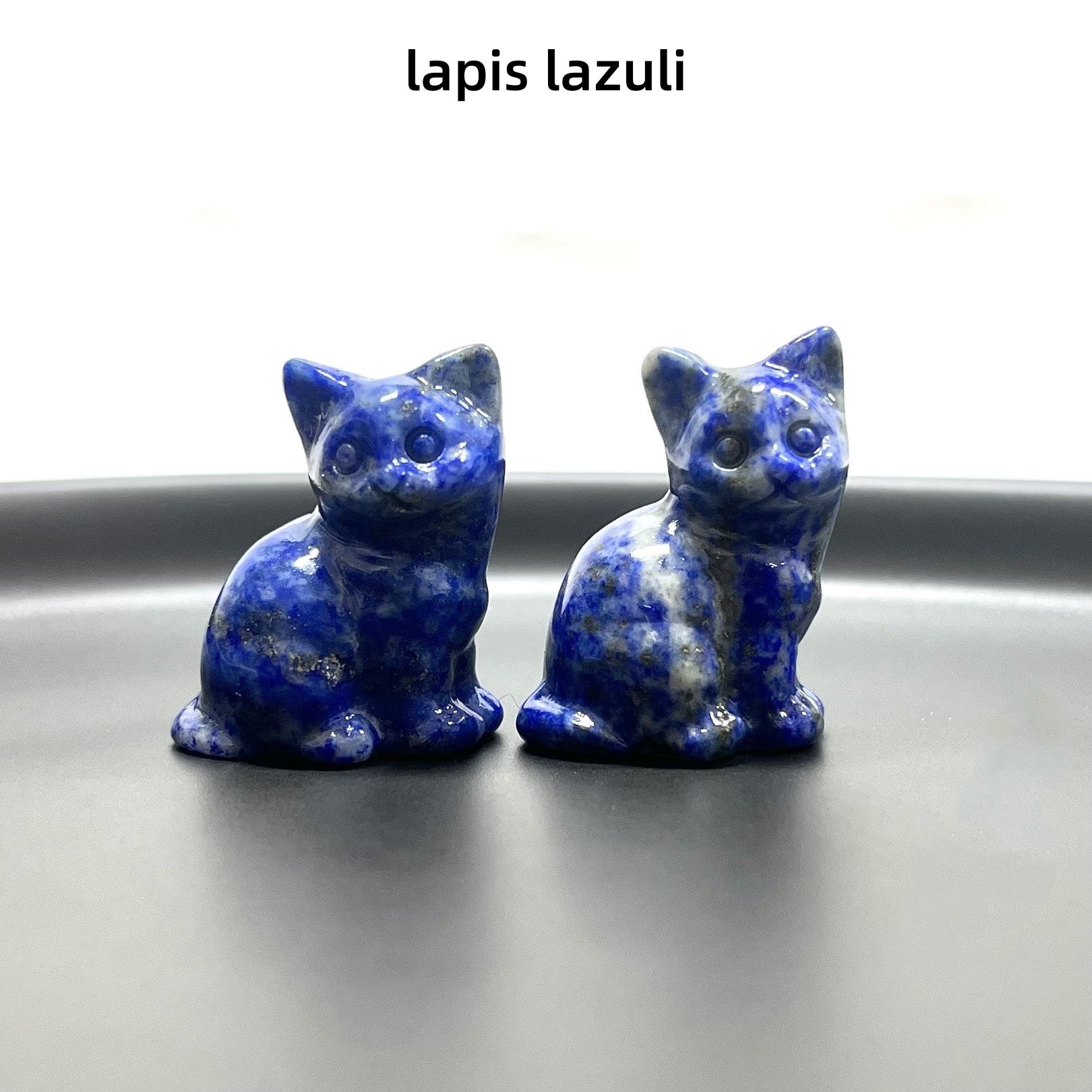 3CM Mini Sitting Cat Carving