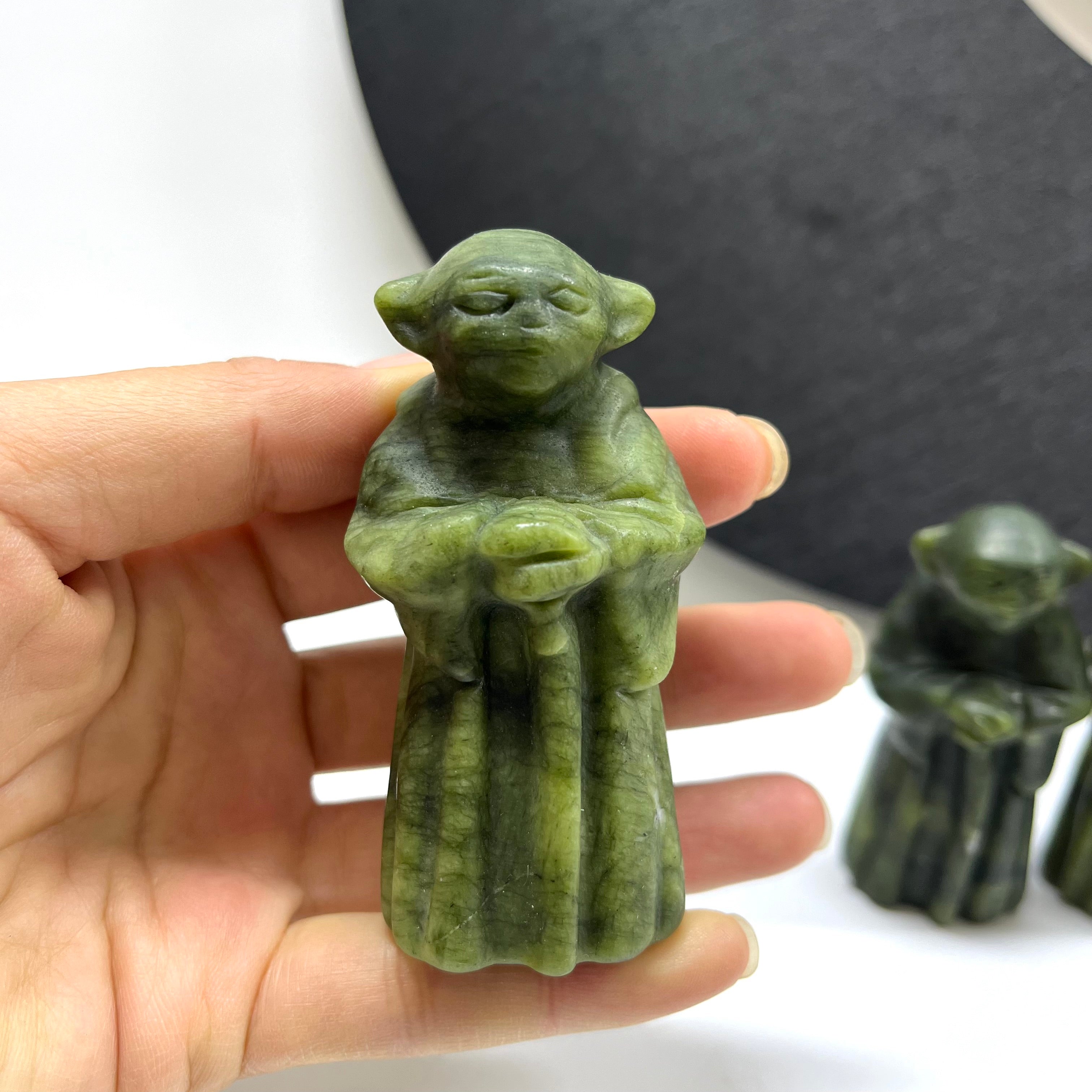 8CM Star Wars Old Yoda Carving