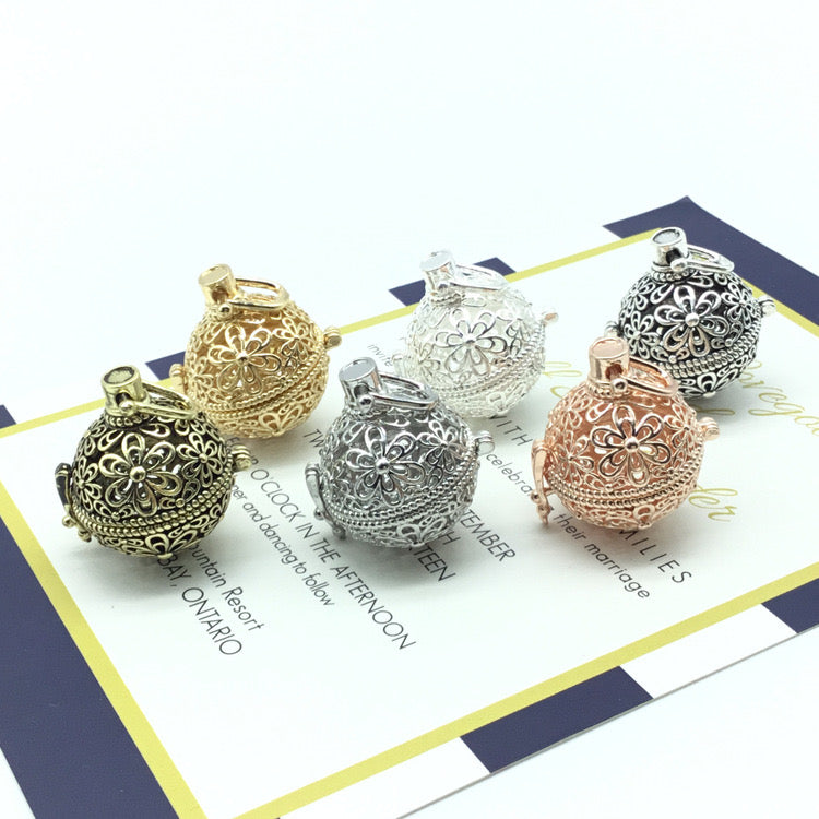 Flower Metal Sphere Holder Necklace Perfume Pendant Sweater Chain