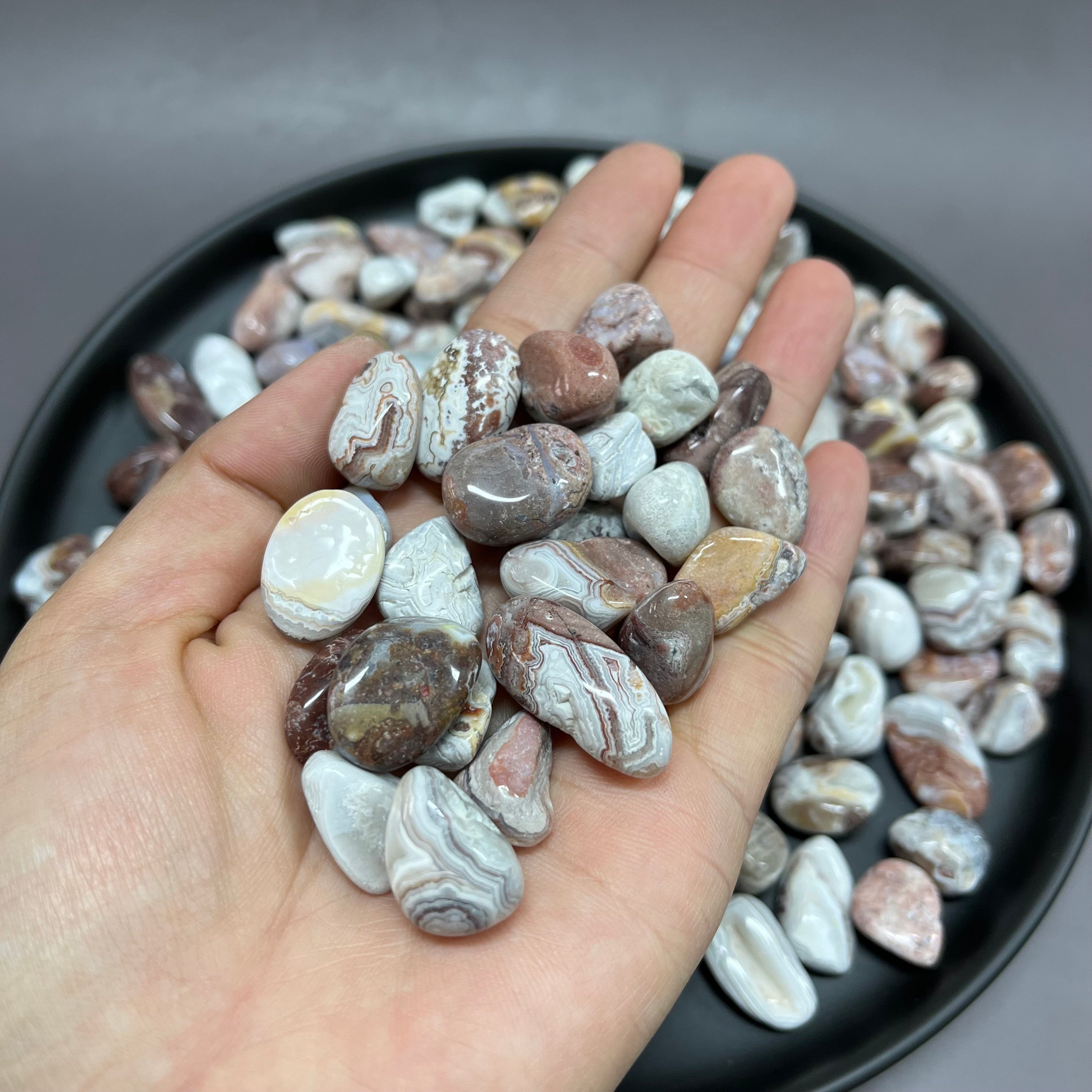 Natural Mexican Crazy Lace Agate Pebbles Chips Wholesale