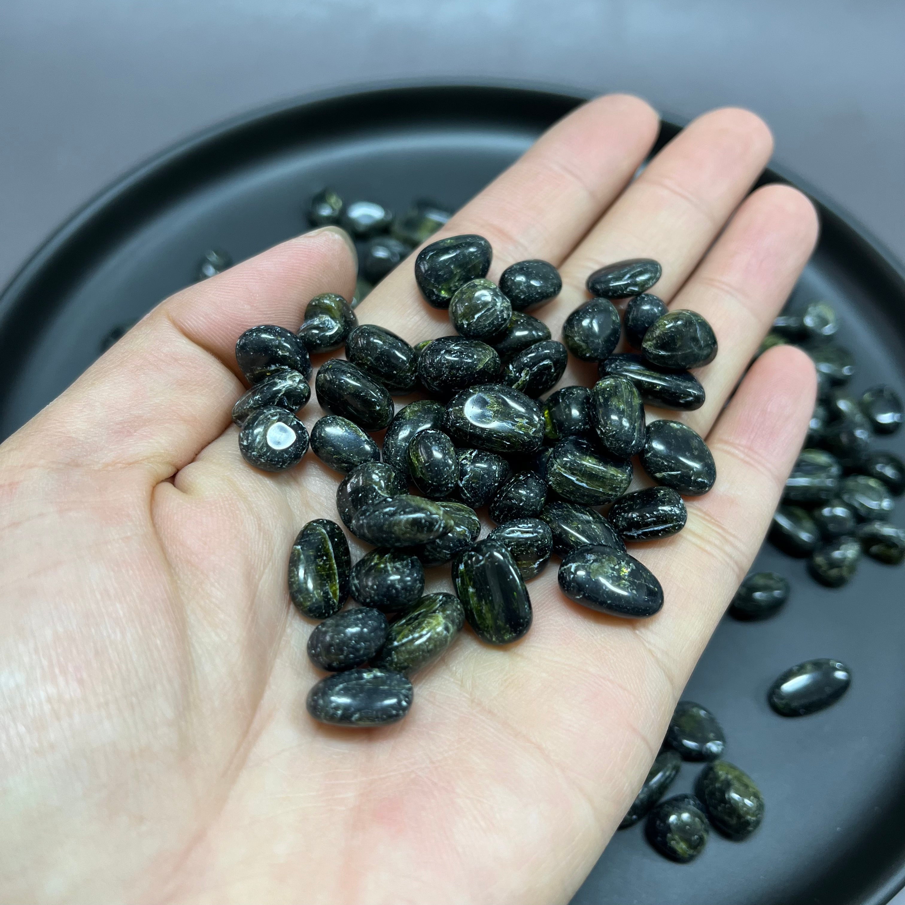 Natural Beryl Pebbles Chips Wholesale