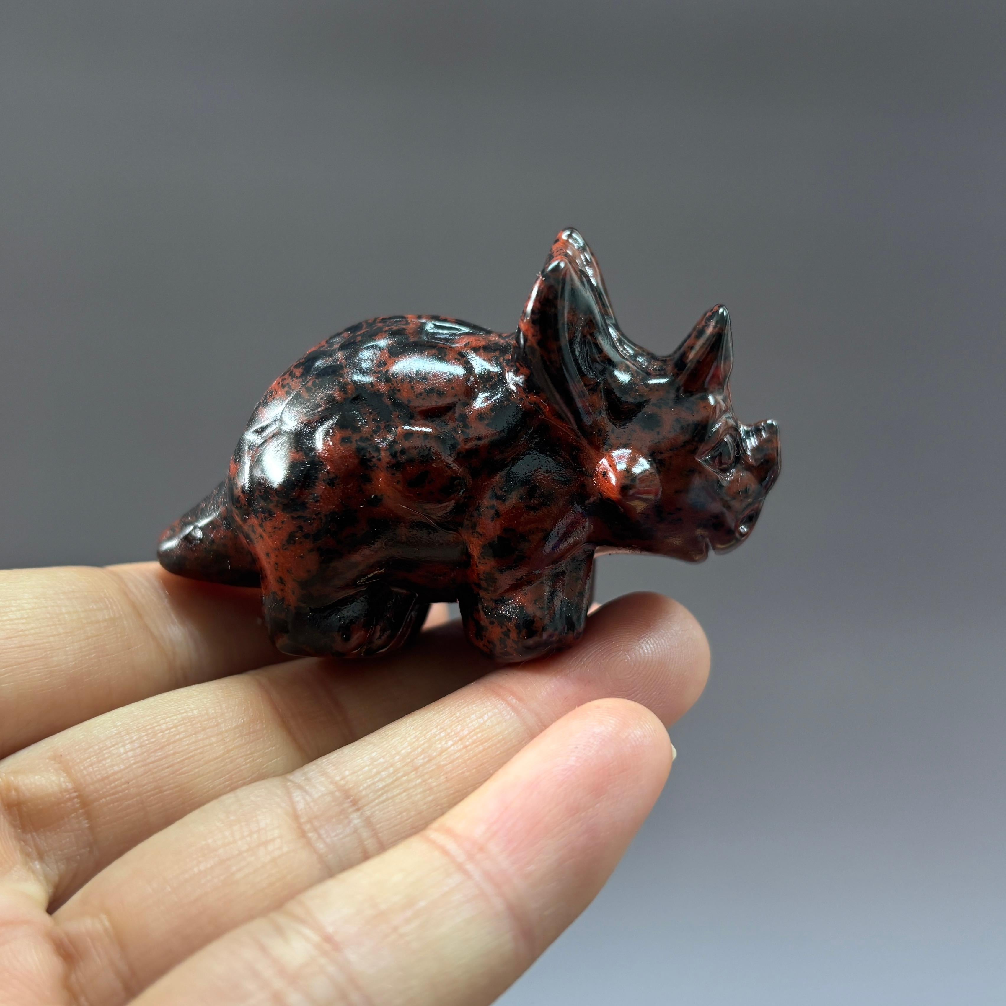 6CM Triceratops Natural Stone Crystal Carving Statue Table Decor Gift