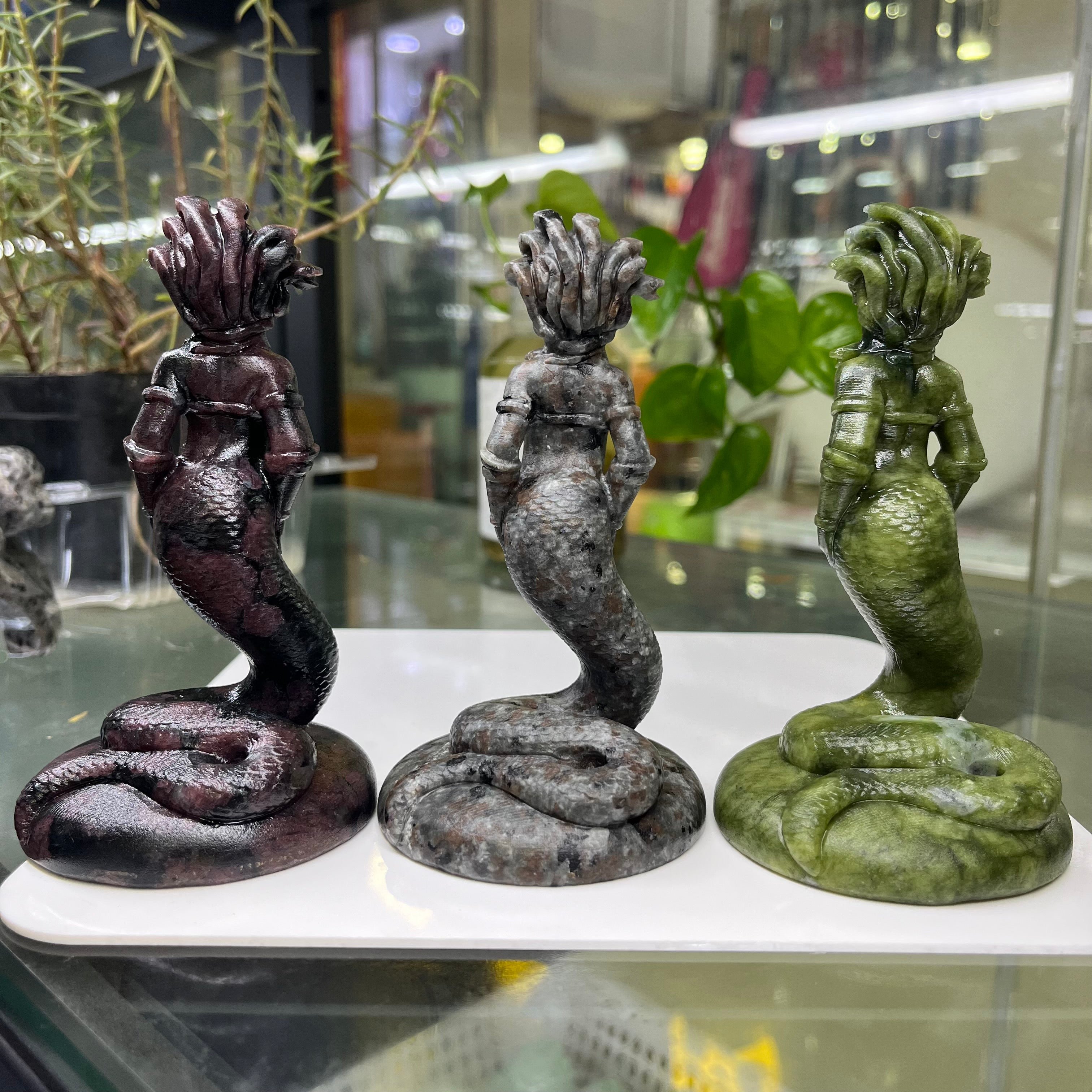 Natural Stone Medusa Carving Table Decor Wholesale