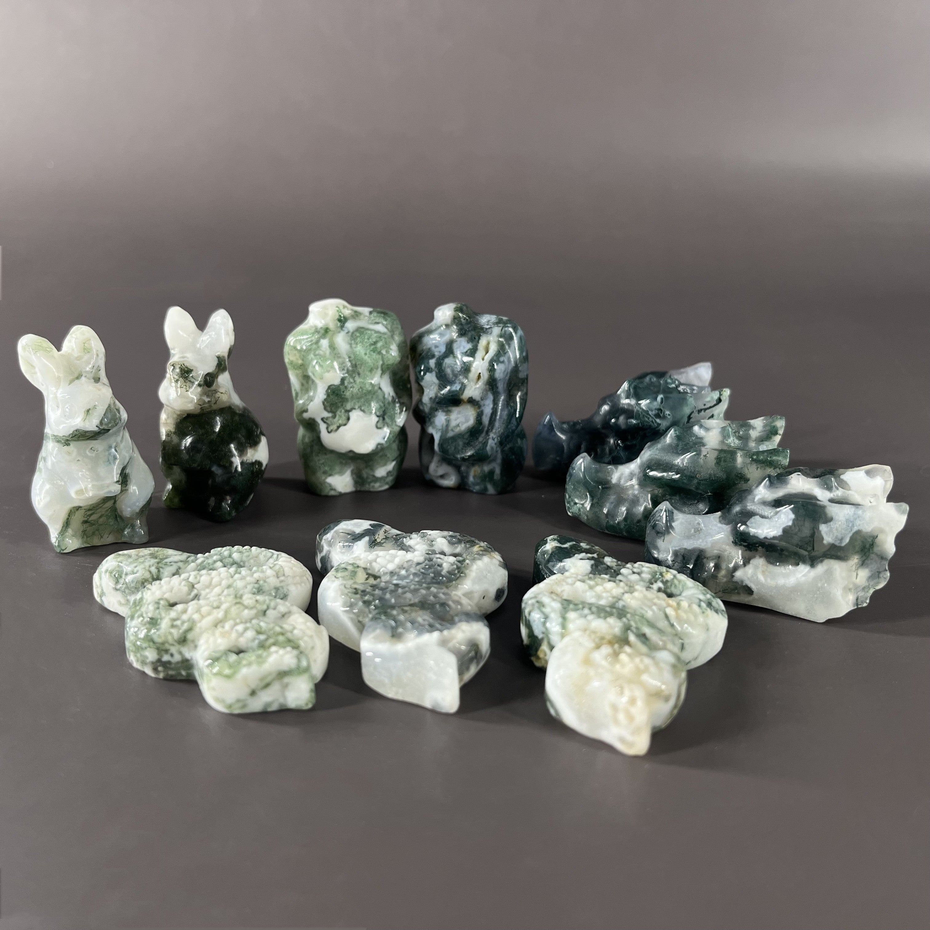 10PCS 4CM Selected Mini Moss Agate Carvings Group