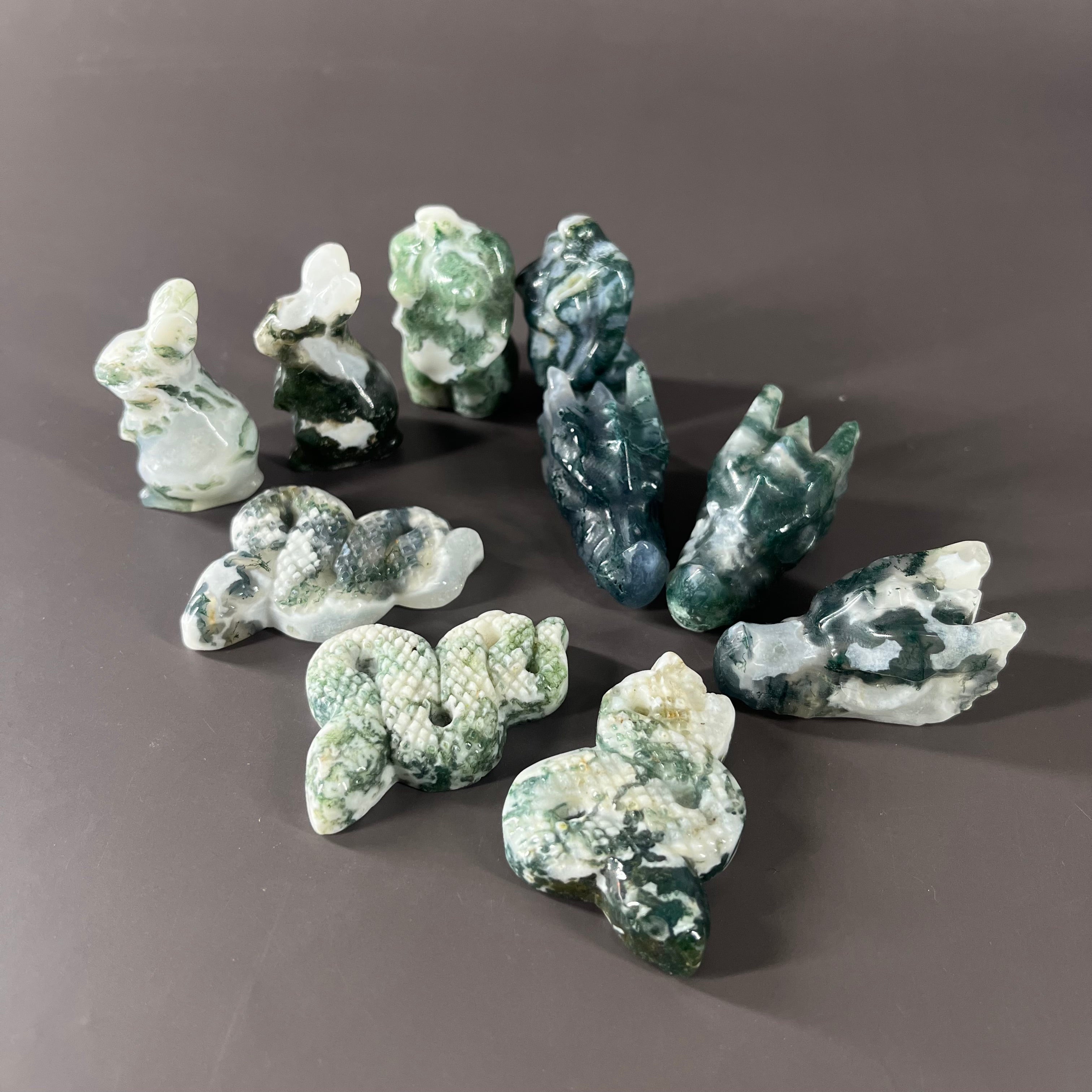 10PCS 4CM Selected Mini Moss Agate Carvings Group