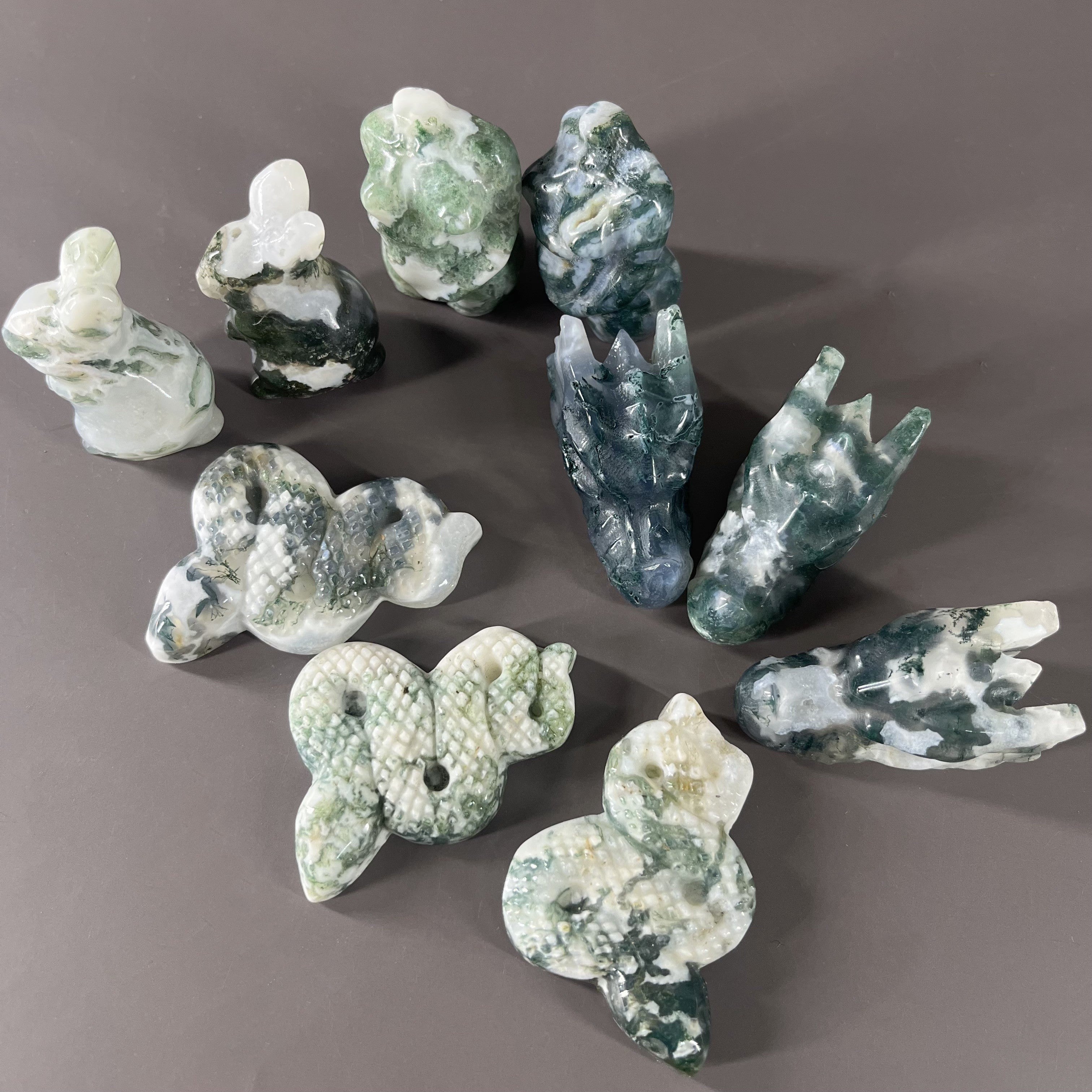 10PCS 4CM Selected Mini Moss Agate Carvings Group