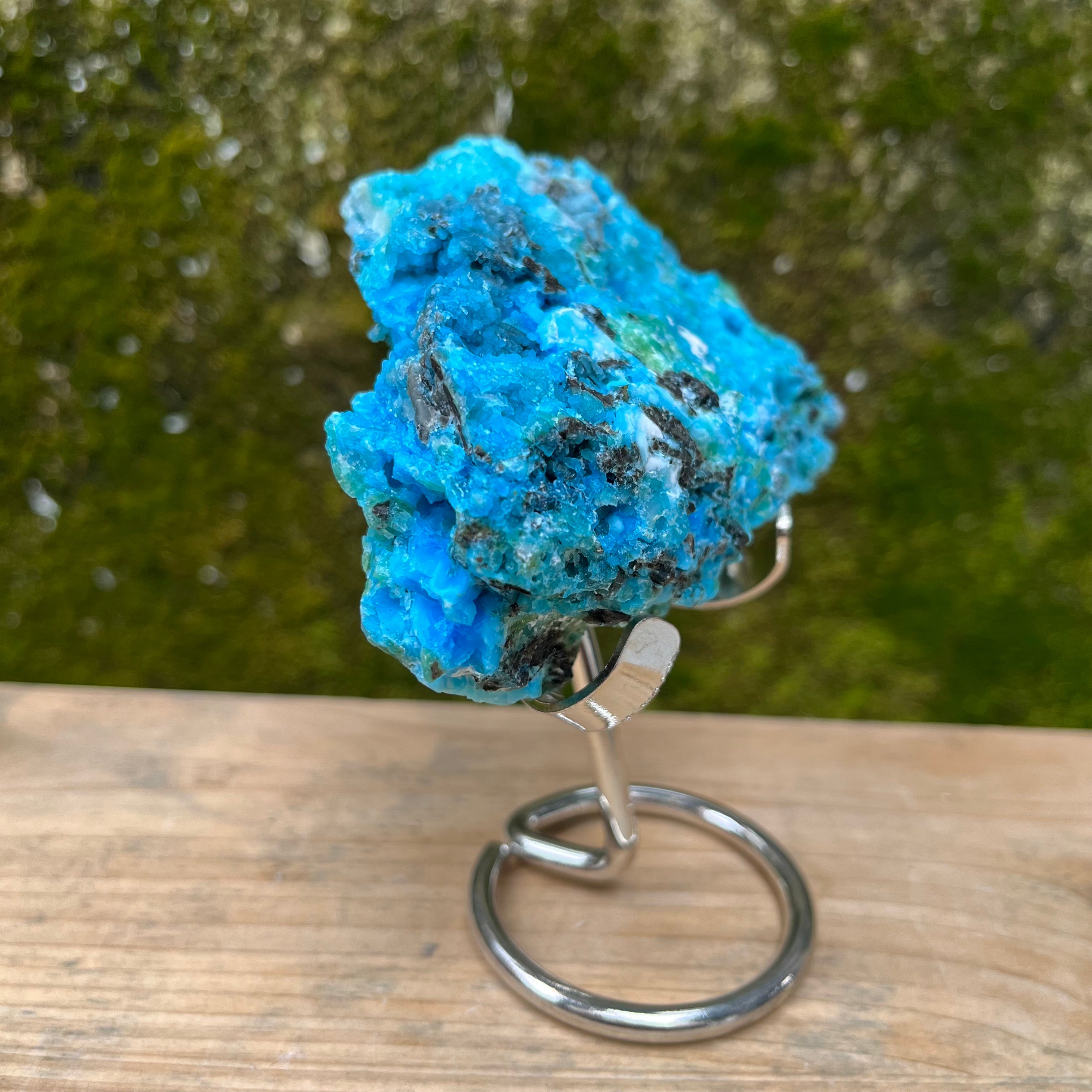 Natural Gibbsite Specimen