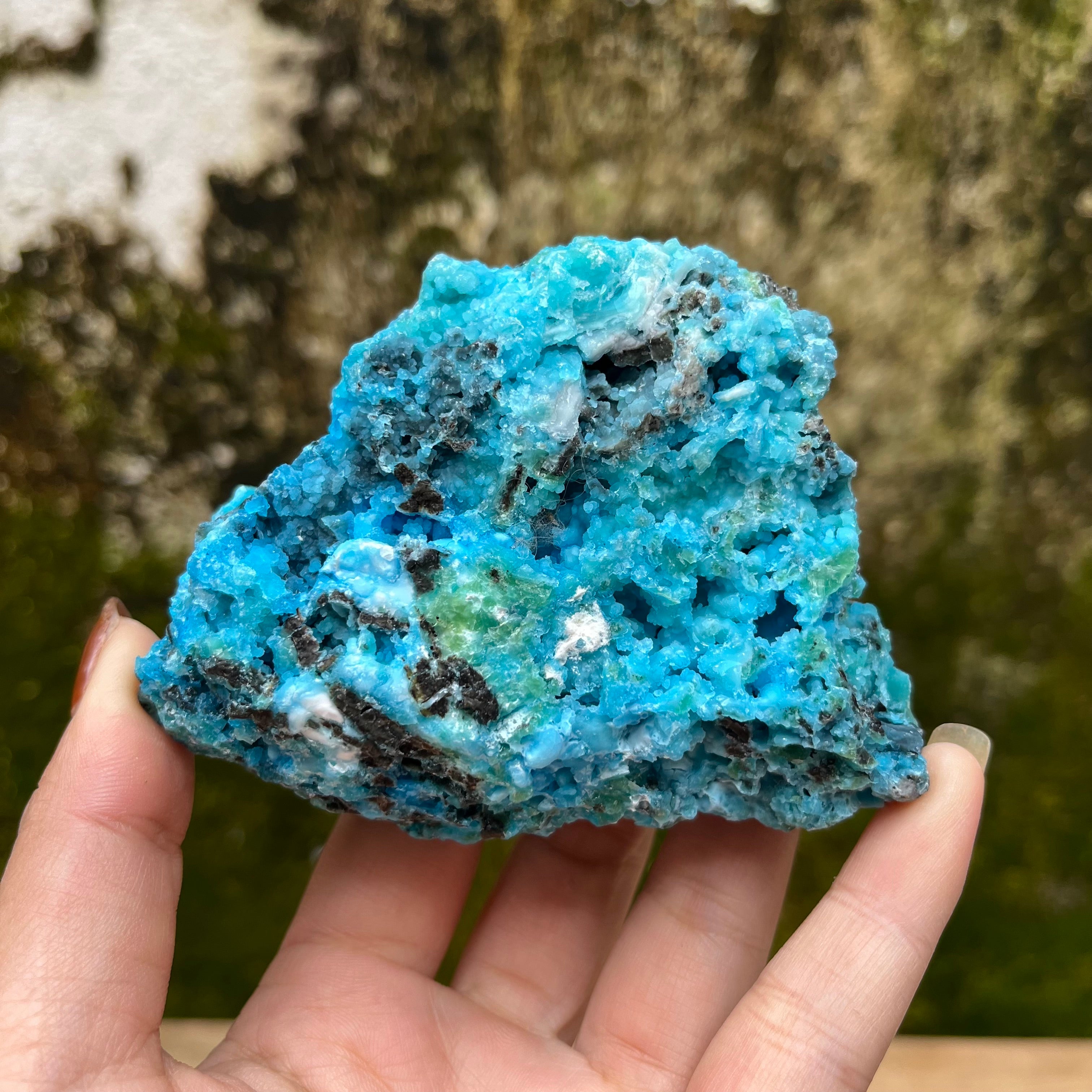 Natural Gibbsite Specimen