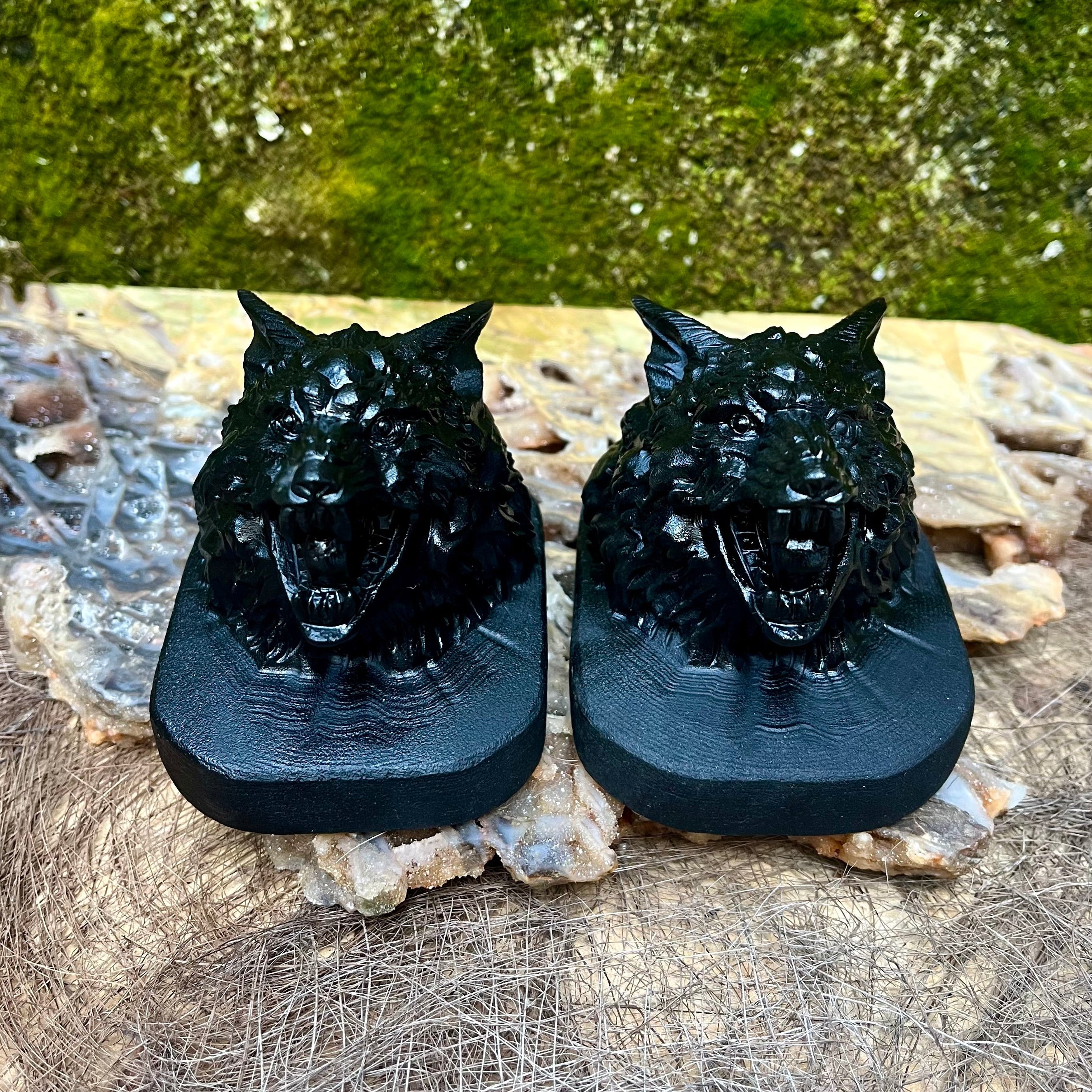 Wolf Head Carving Nice Details