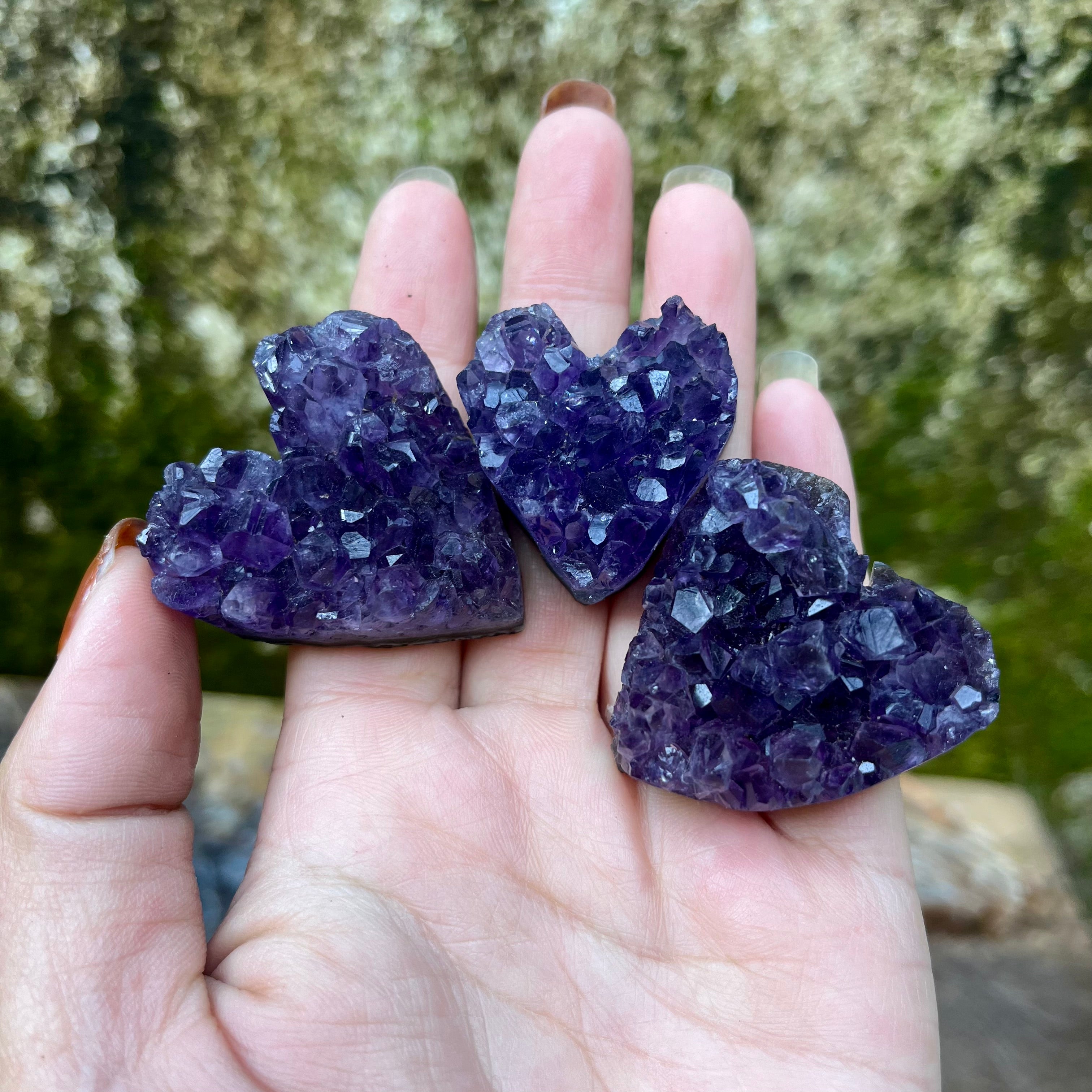 19PCS Amethyst Cluster Raw Cut Small Hearts