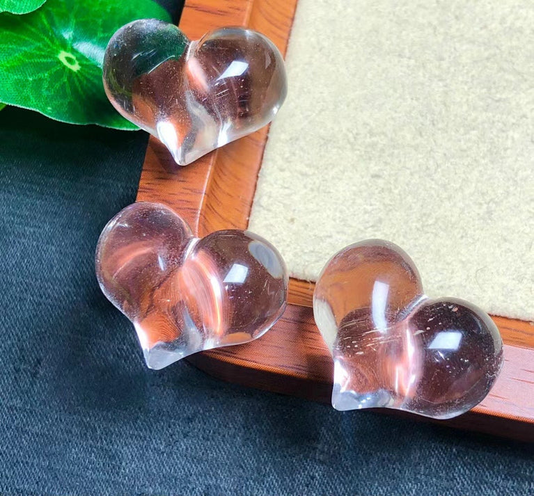 Clear Quartz Puffy Heart Jewelry Charms Mini Carvings Confetti