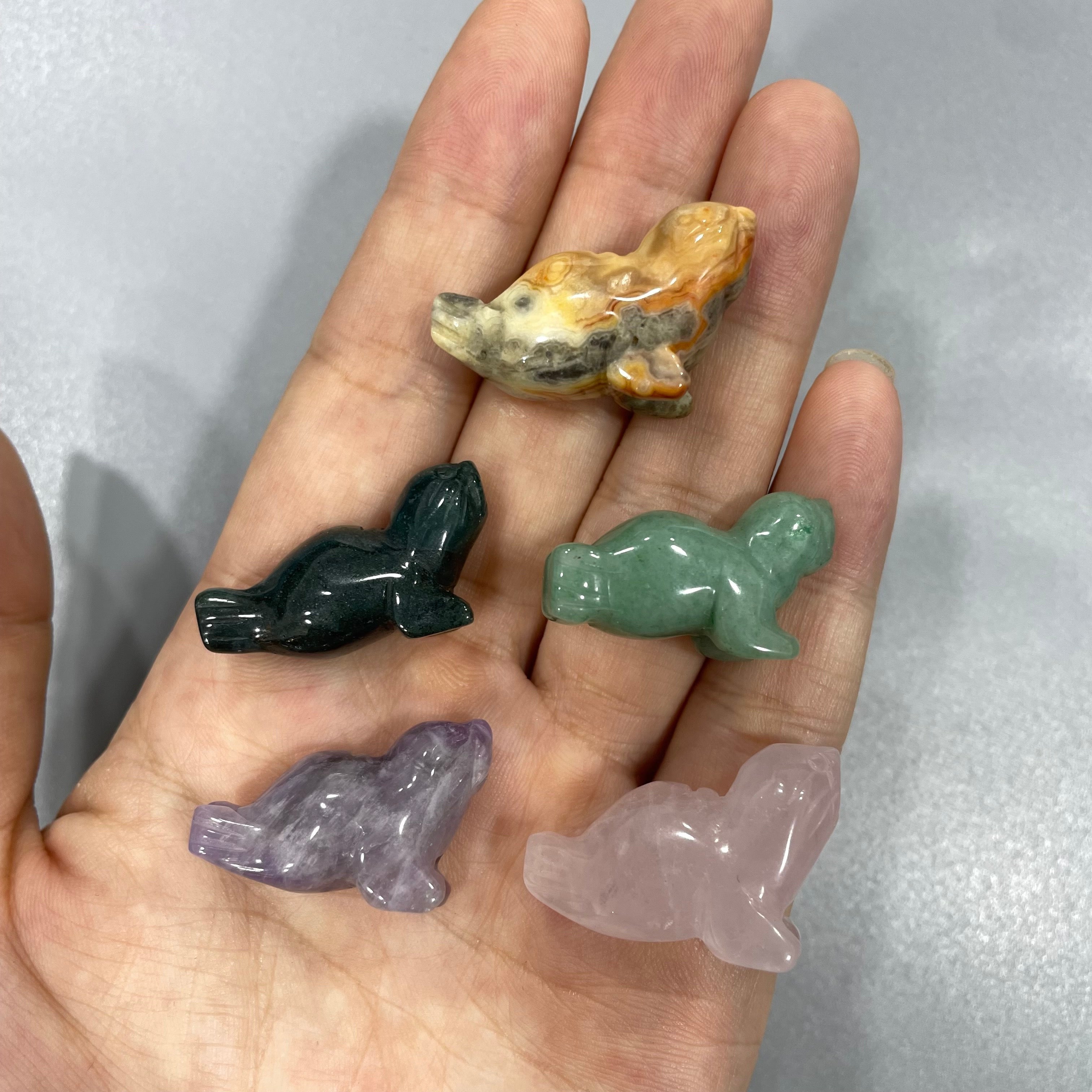 Mini Seal Natural Stone Carvings Confetti Scoops