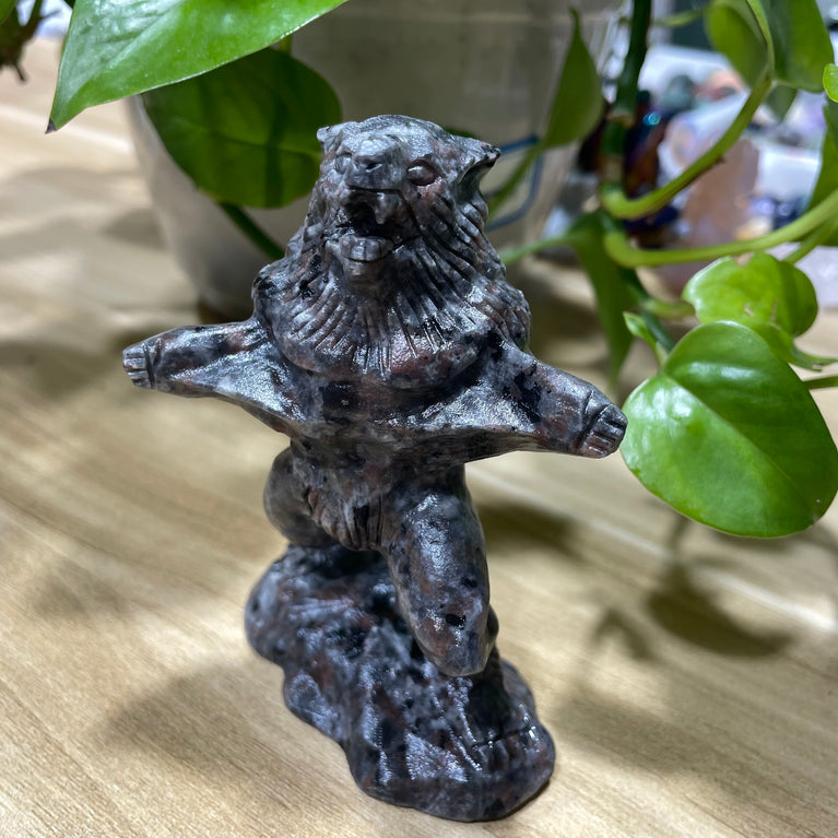 9.5CM Natural Stone Wolf Man Carvings