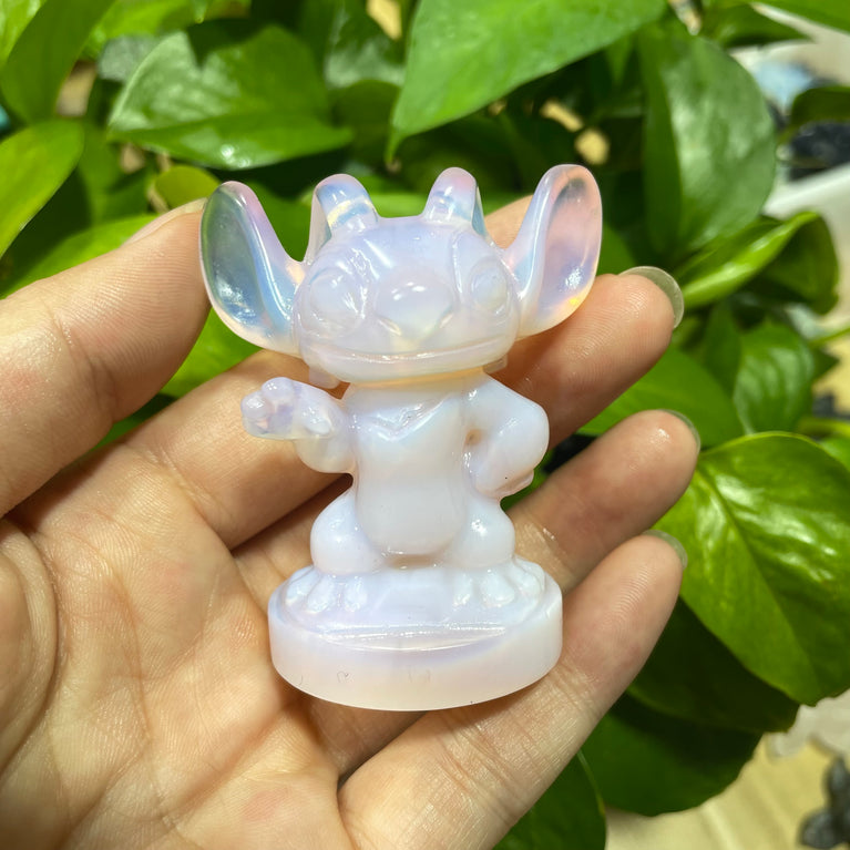 6CM Opalite Stitch Cartoon Figure Carvings