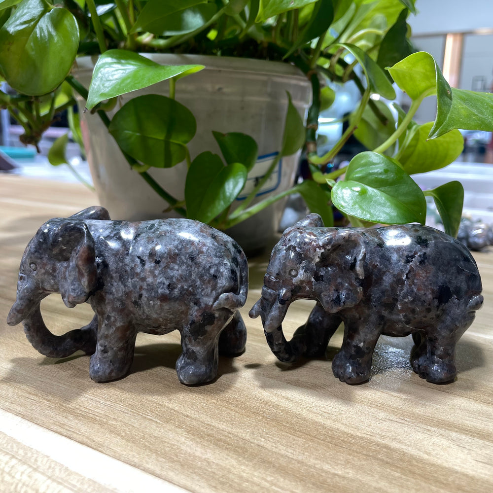 8CM Yooperlite Elephant Carvings