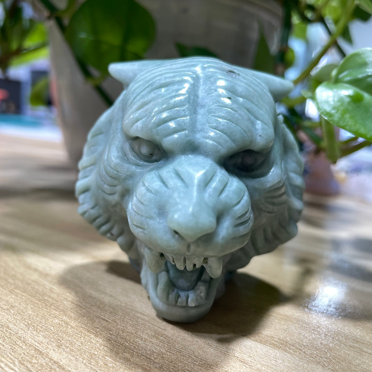 6CM Natural Stone Tiger Head Carvings