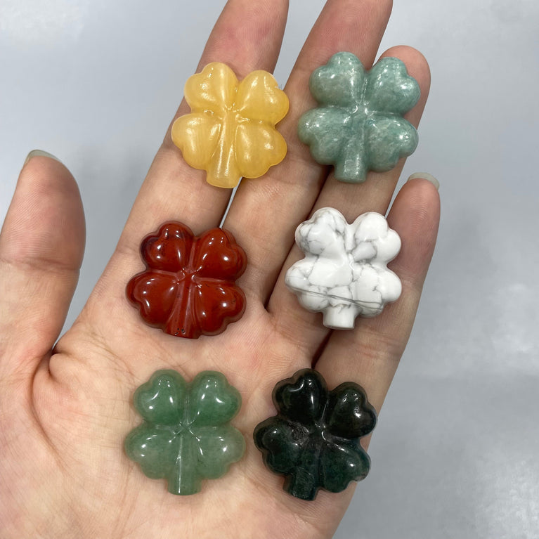 Mini Four Leaf Clover Natural Stone Carvings Confetti Scoops