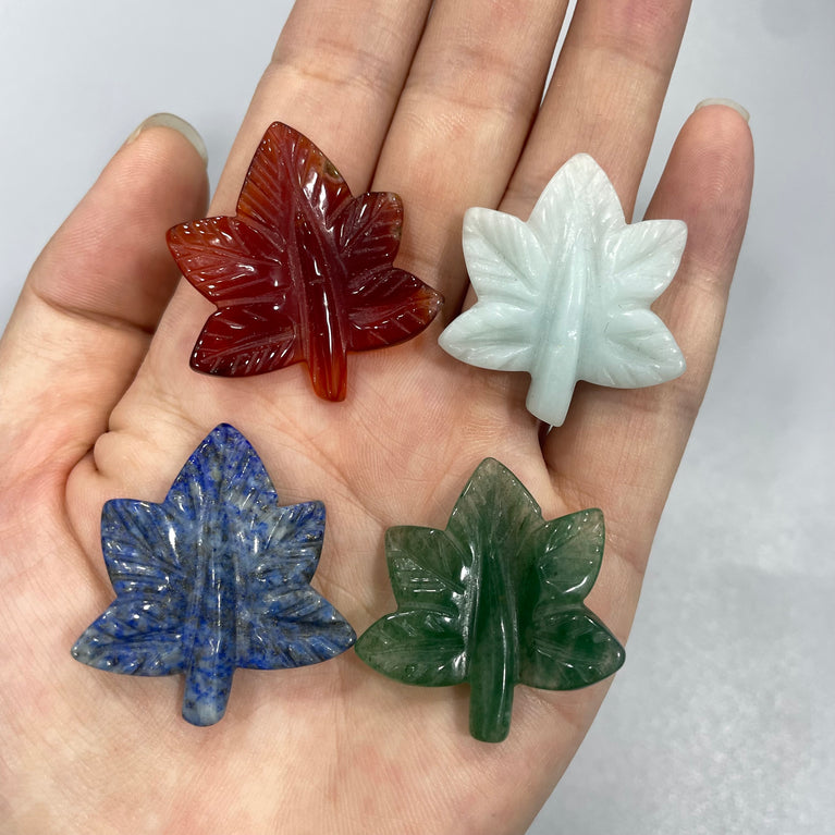 Mini Maple Leaf Natural Stone Carvings Confetti Scoops