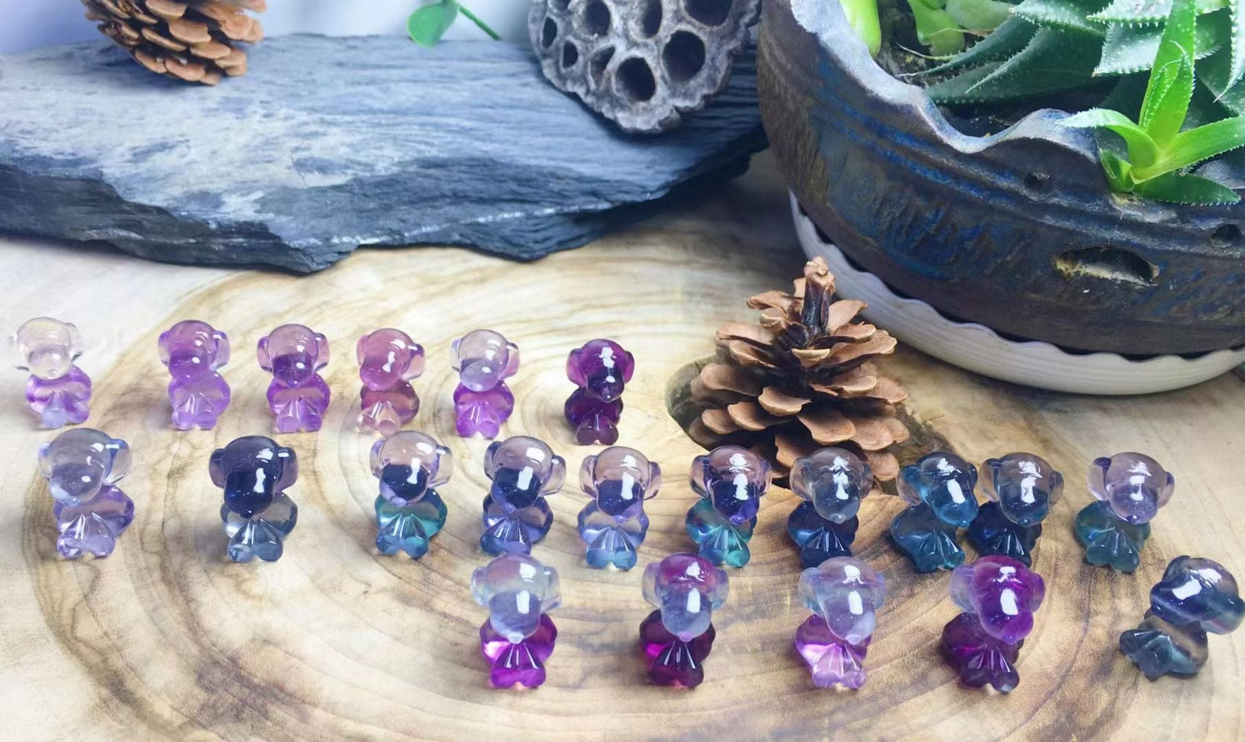 Mini Fluorite Snoopy Natural Crystal Carvings