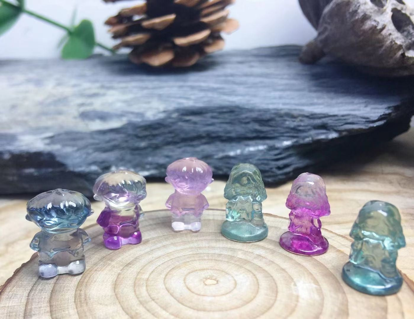 Mini Fluorite Harry And Hermoine Natural Crystal Carvings