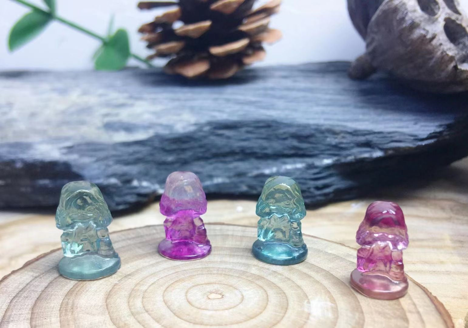 Mini Fluorite Harry And Hermoine Natural Crystal Carvings