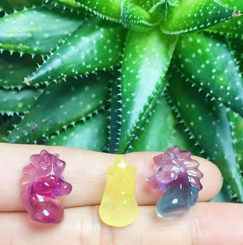 Mini Fluorite Unicorn Head Natural Crystal Carvings