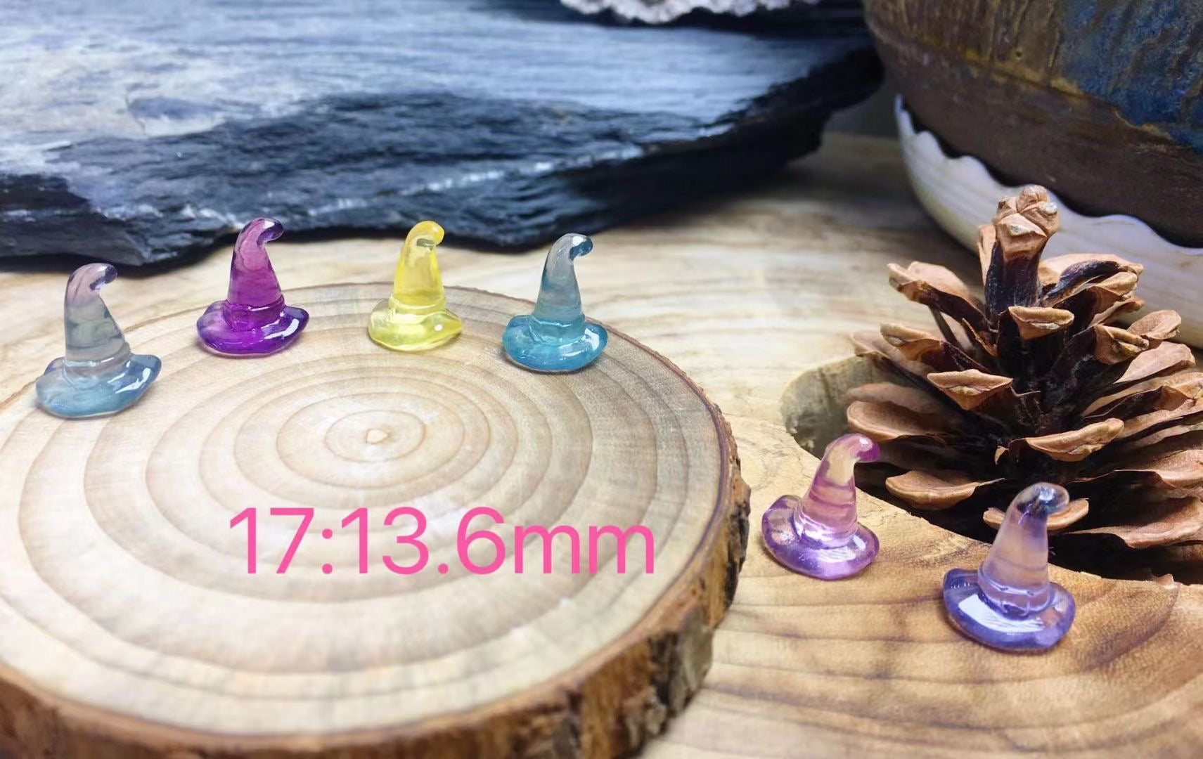 Mini Fluorite Witch Hat Natural Crystal Carvings