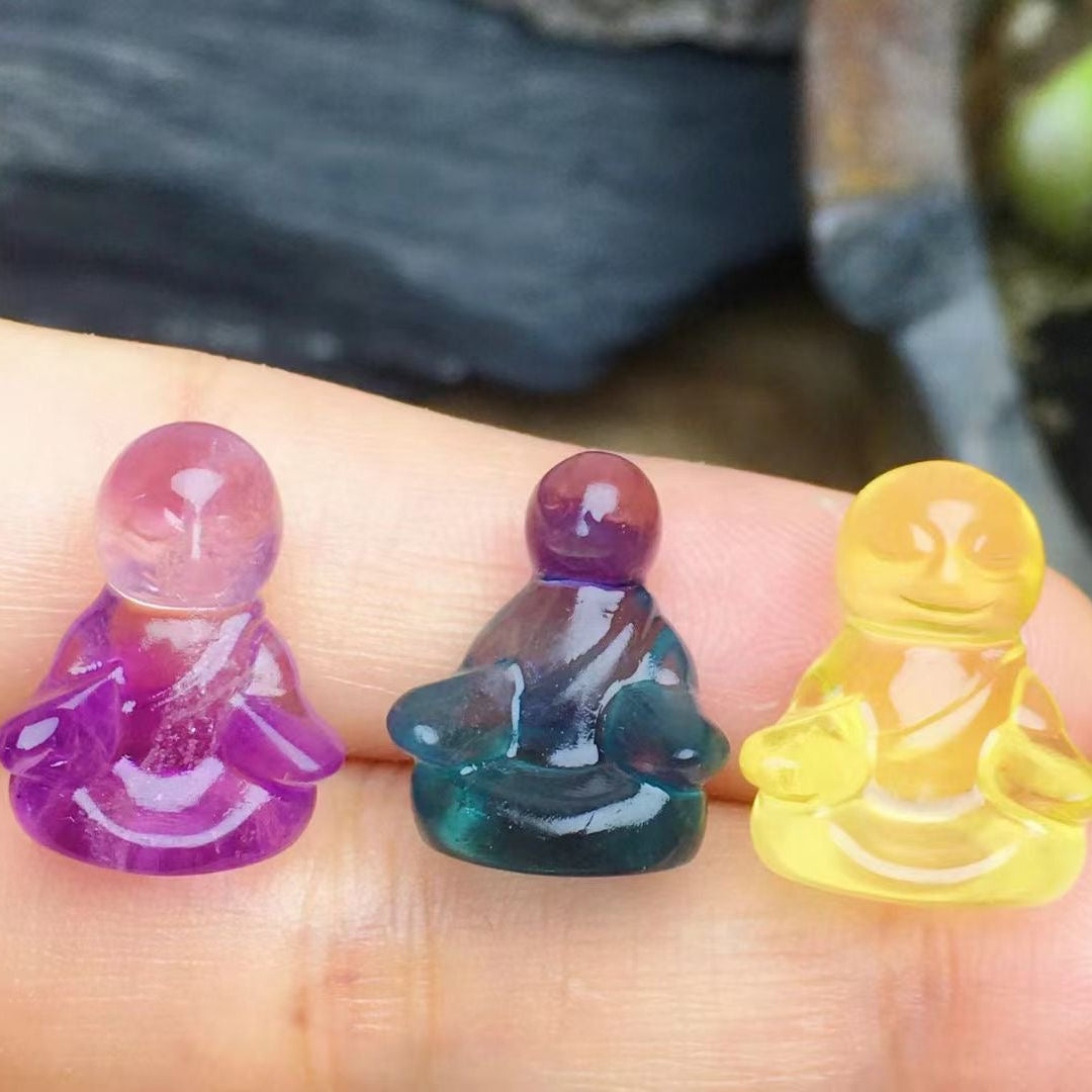 Mini Fluorite Meditation Sloth Natural Crystal Carvings