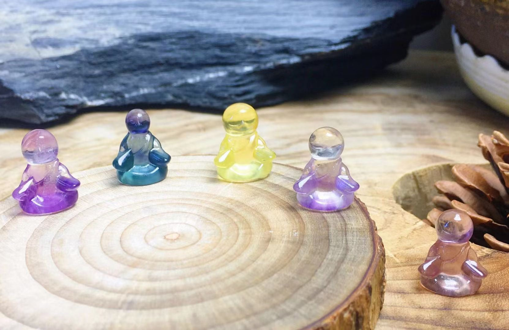 Mini Fluorite Meditation Sloth Natural Crystal Carvings