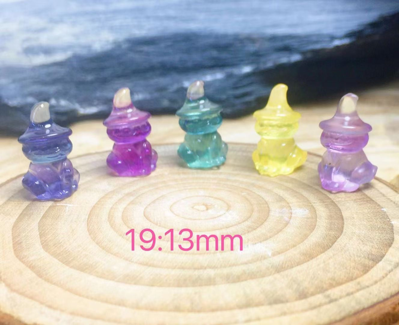 Mini Fluorite Witch Cat Natural Crystal Carvings