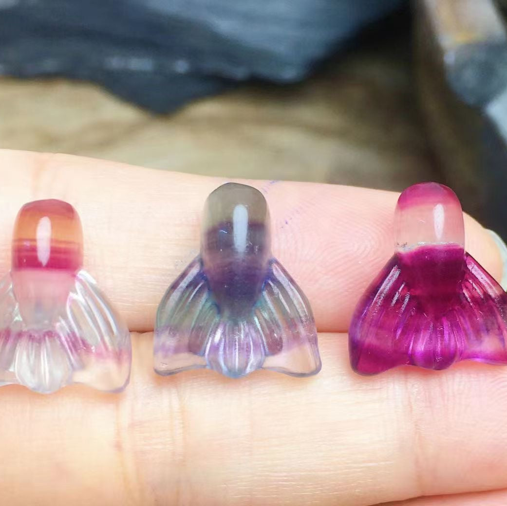 Mini Fluorite Fish Tail Natural Crystal Carvings