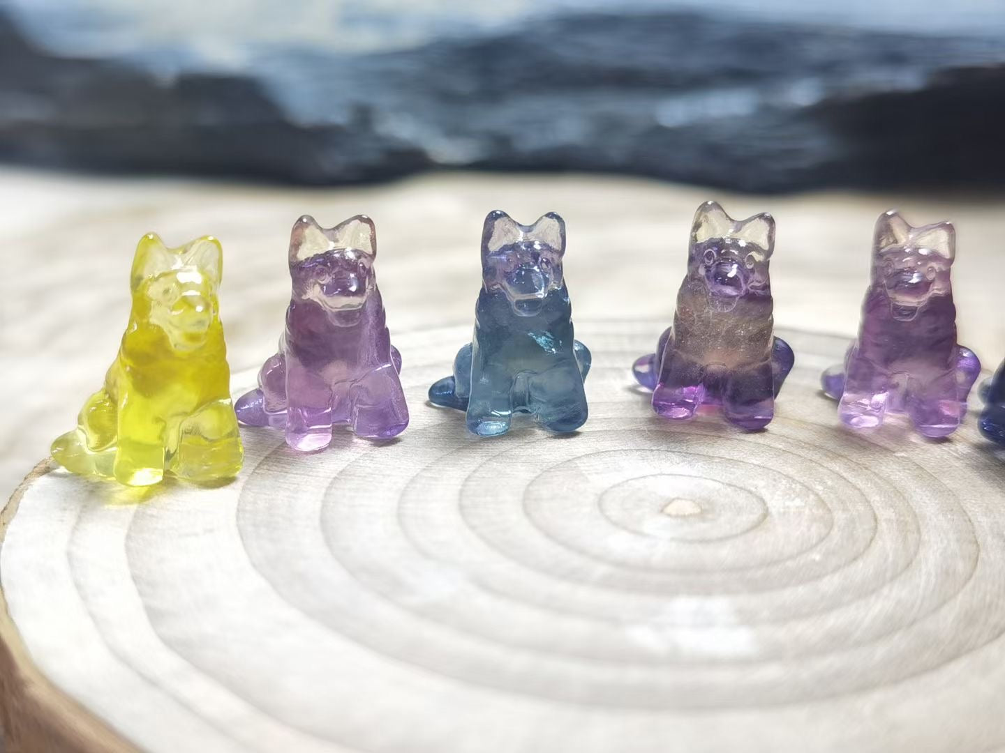 Mini Fluorite Wolf Natural Crystal Carvings Wholesale