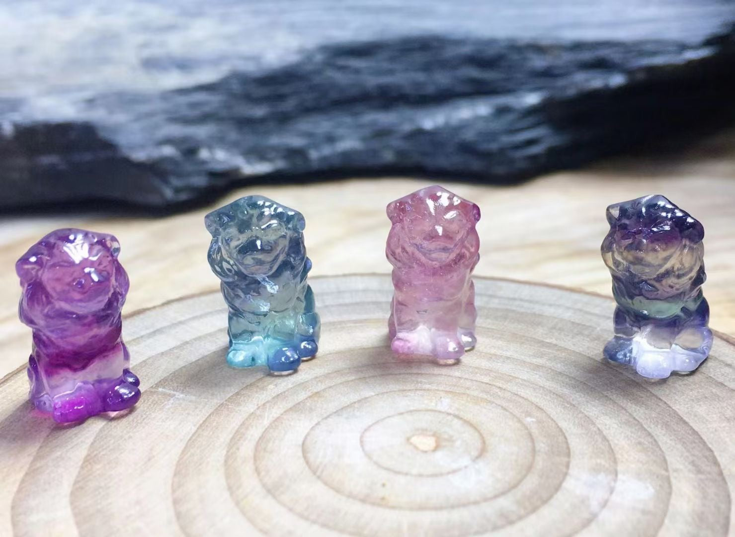 Mini Fluorite Lion Natural Crystal Carvings Wholesale