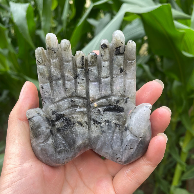 12CM Chevron Amethyst Labradorite Hands Palm Carvings